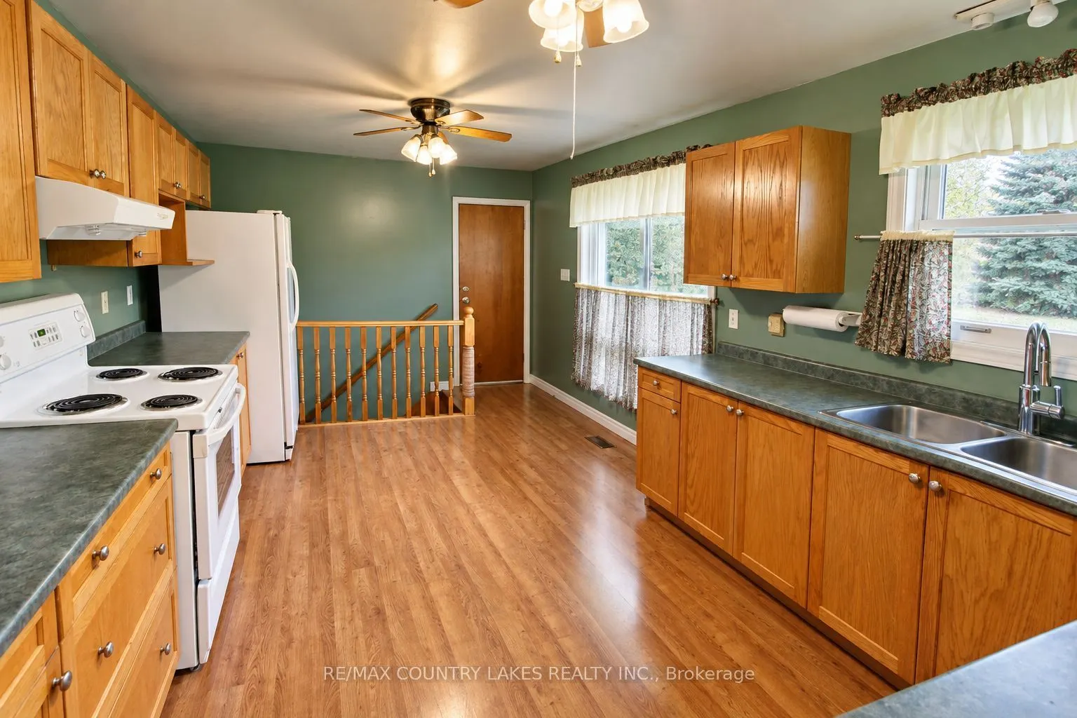1598 County Rd 46