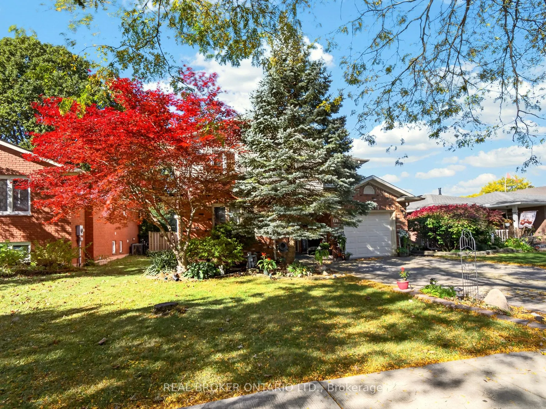 133 Leaside Drive