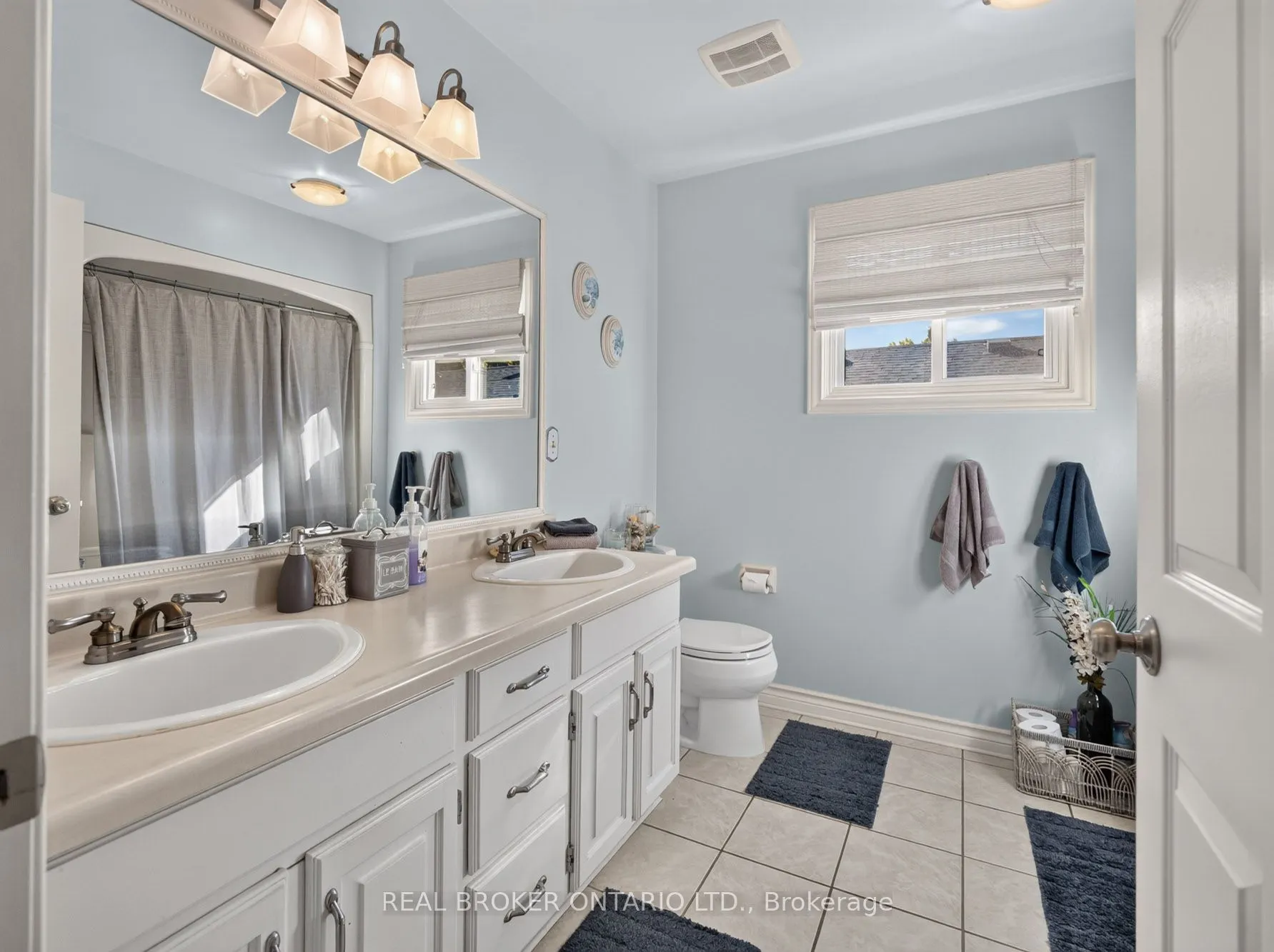 133 Leaside Drive
