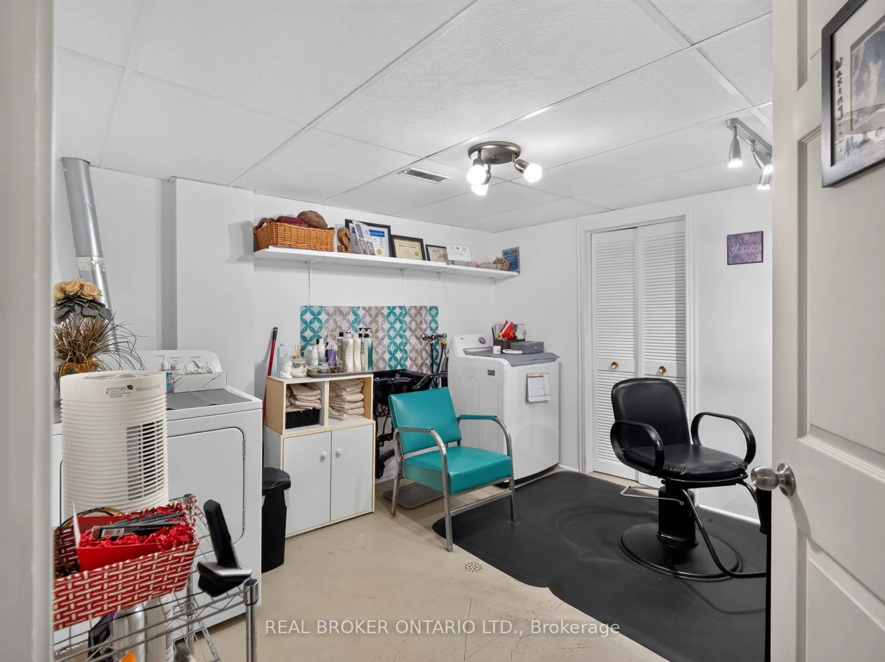 133 Leaside Drive