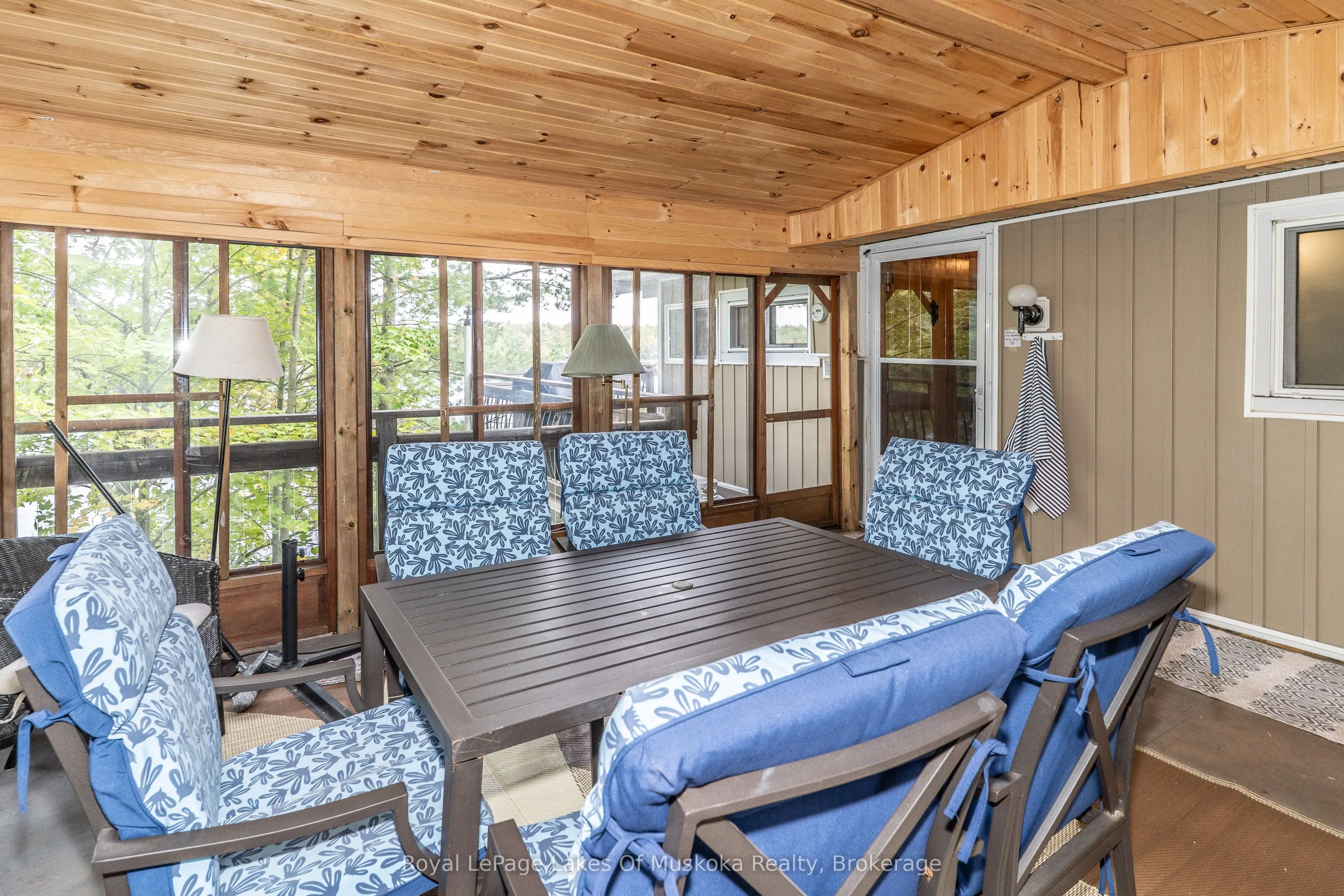 1439 Silver Lake Road