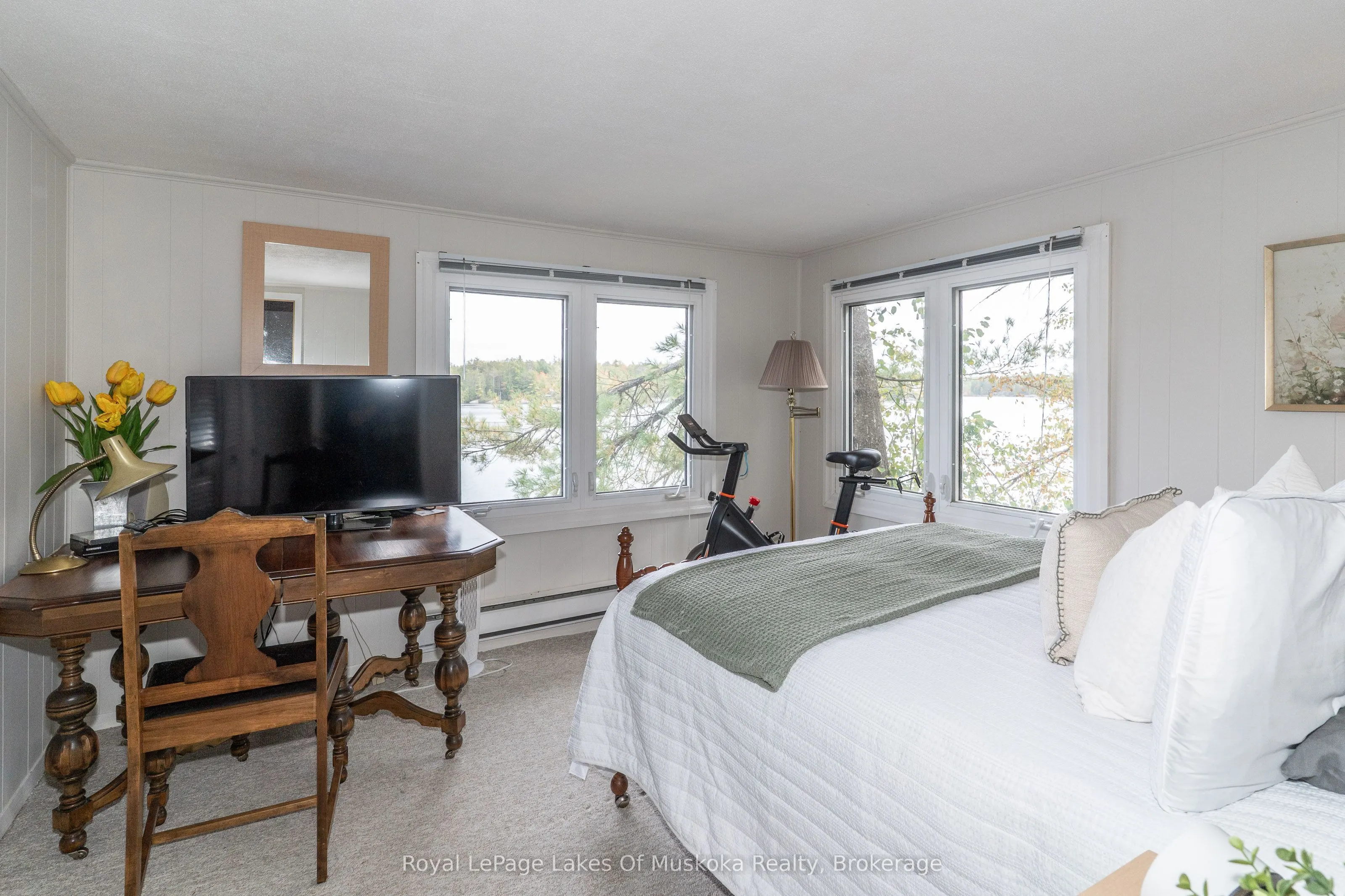 1439 Silver Lake Road