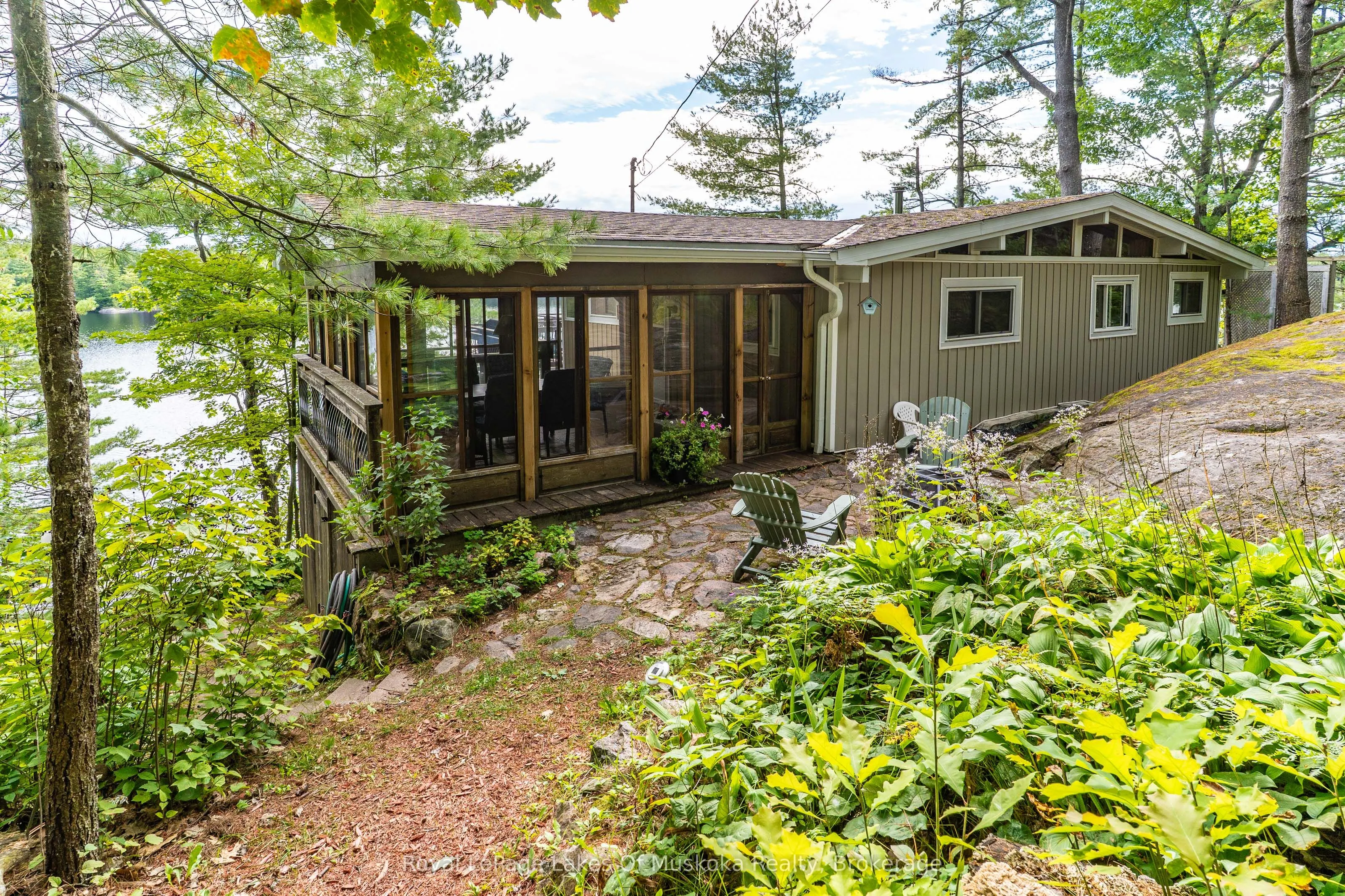 1439 Silver Lake Road