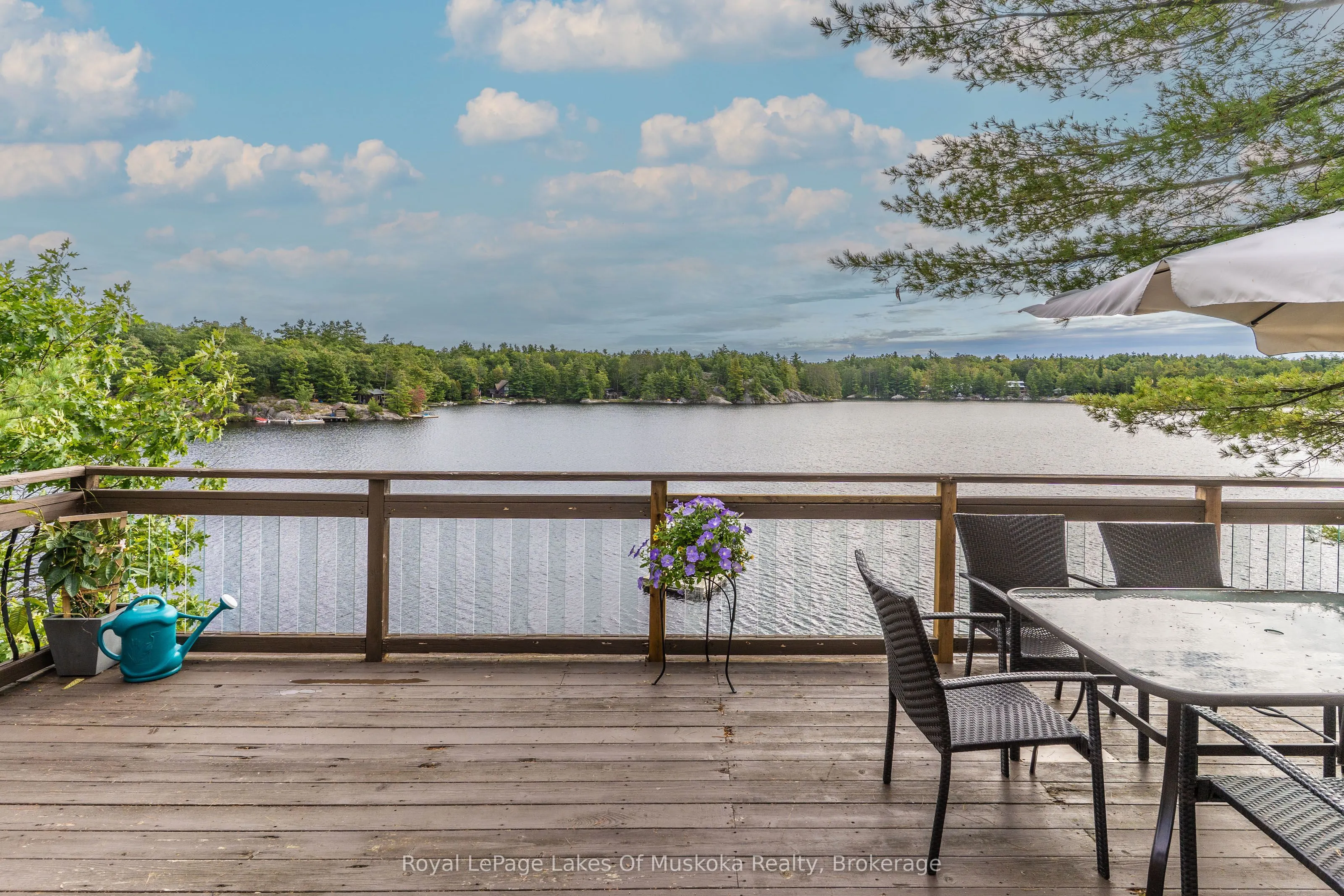 1439 Silver Lake Road