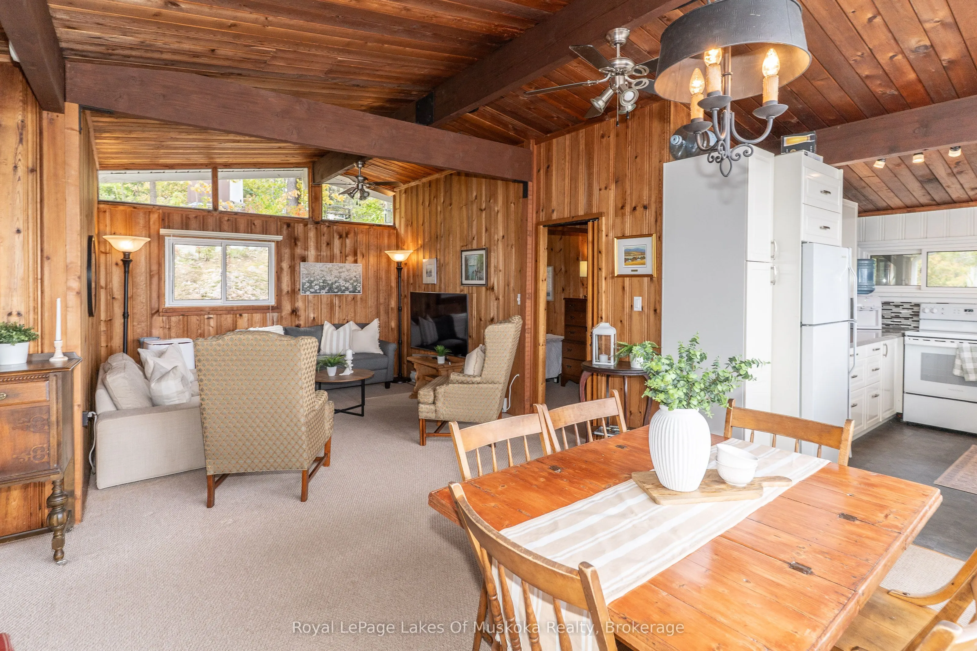 1439 Silver Lake Road
