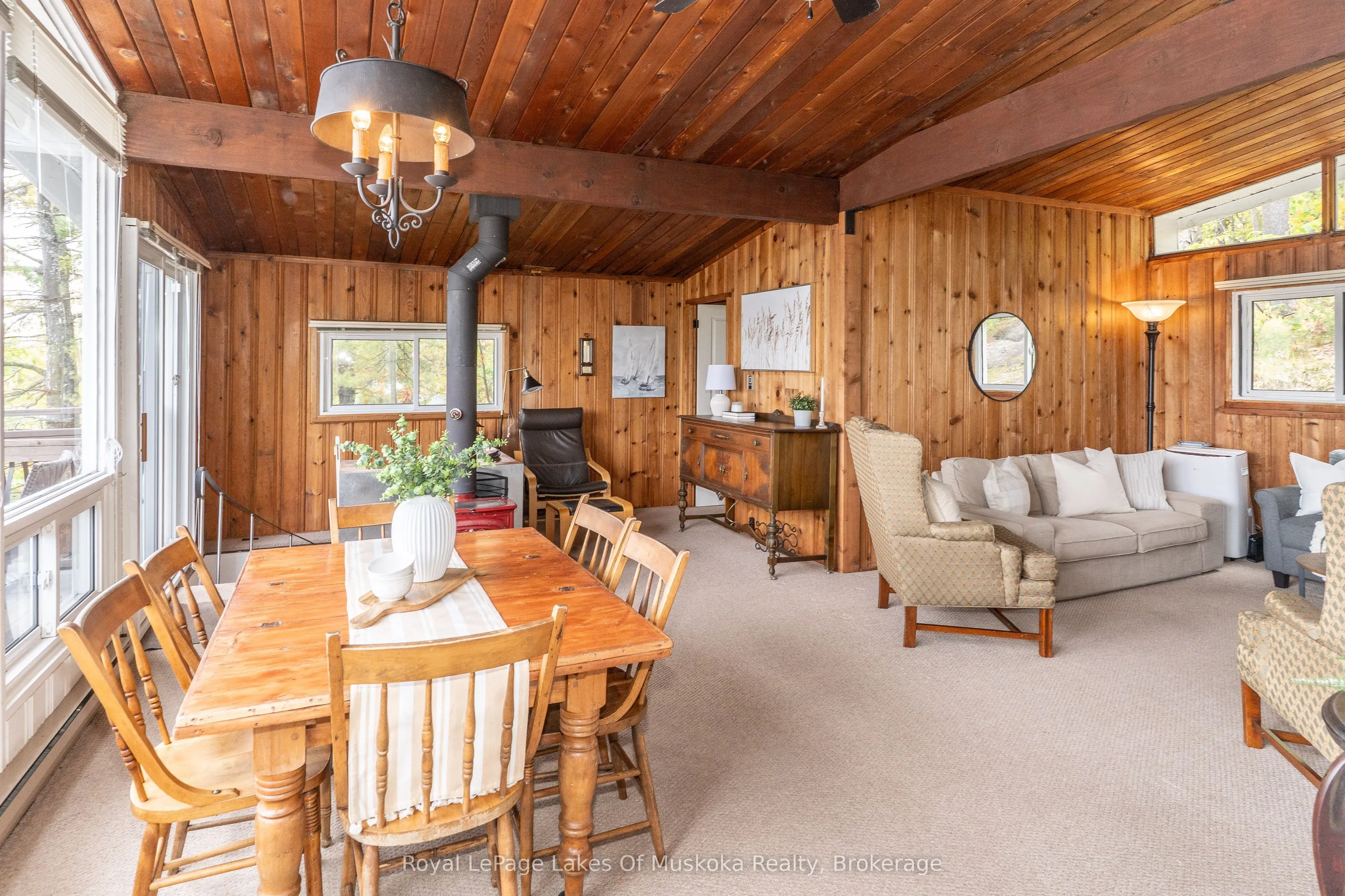 1439 Silver Lake Road