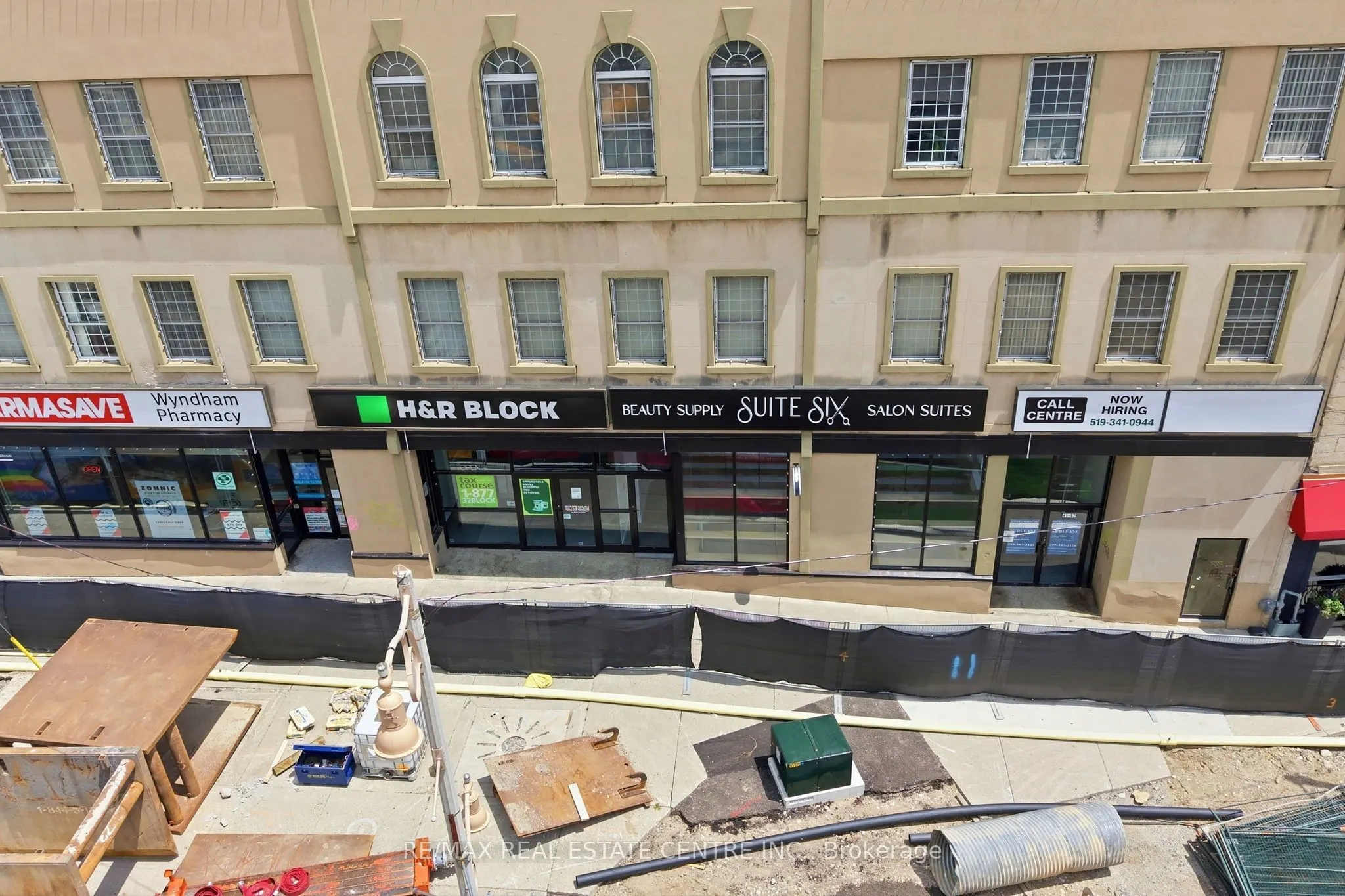 45 Wyndham Street N #103