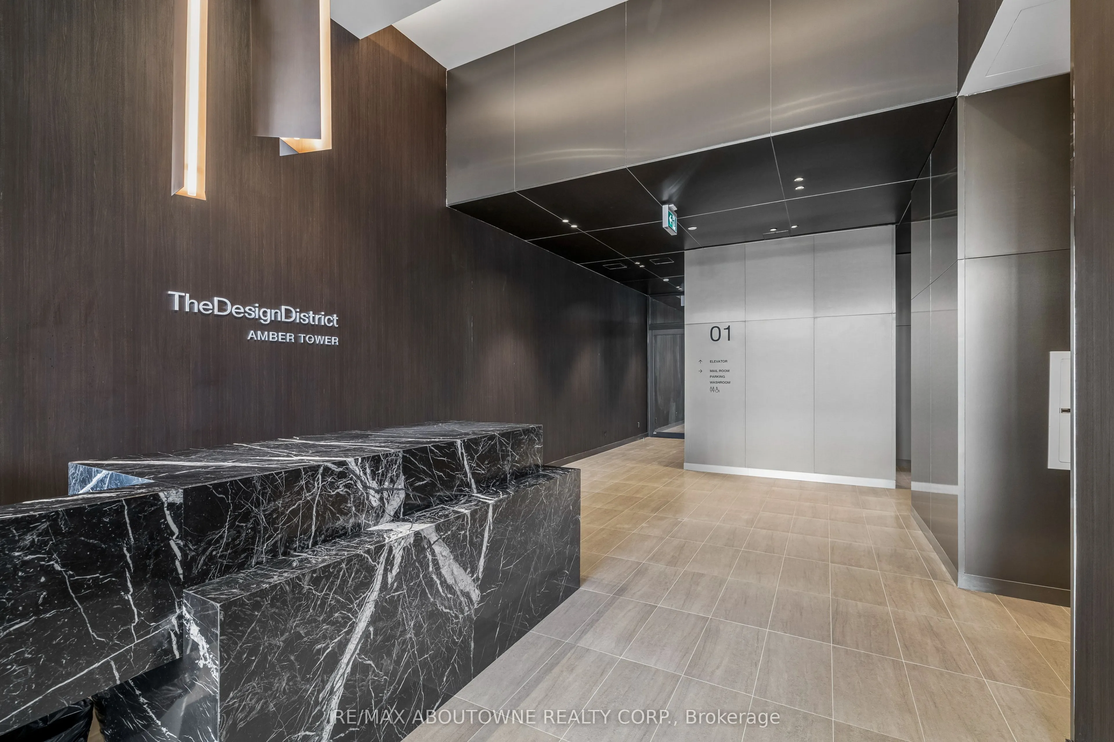 91 John Street N #1802