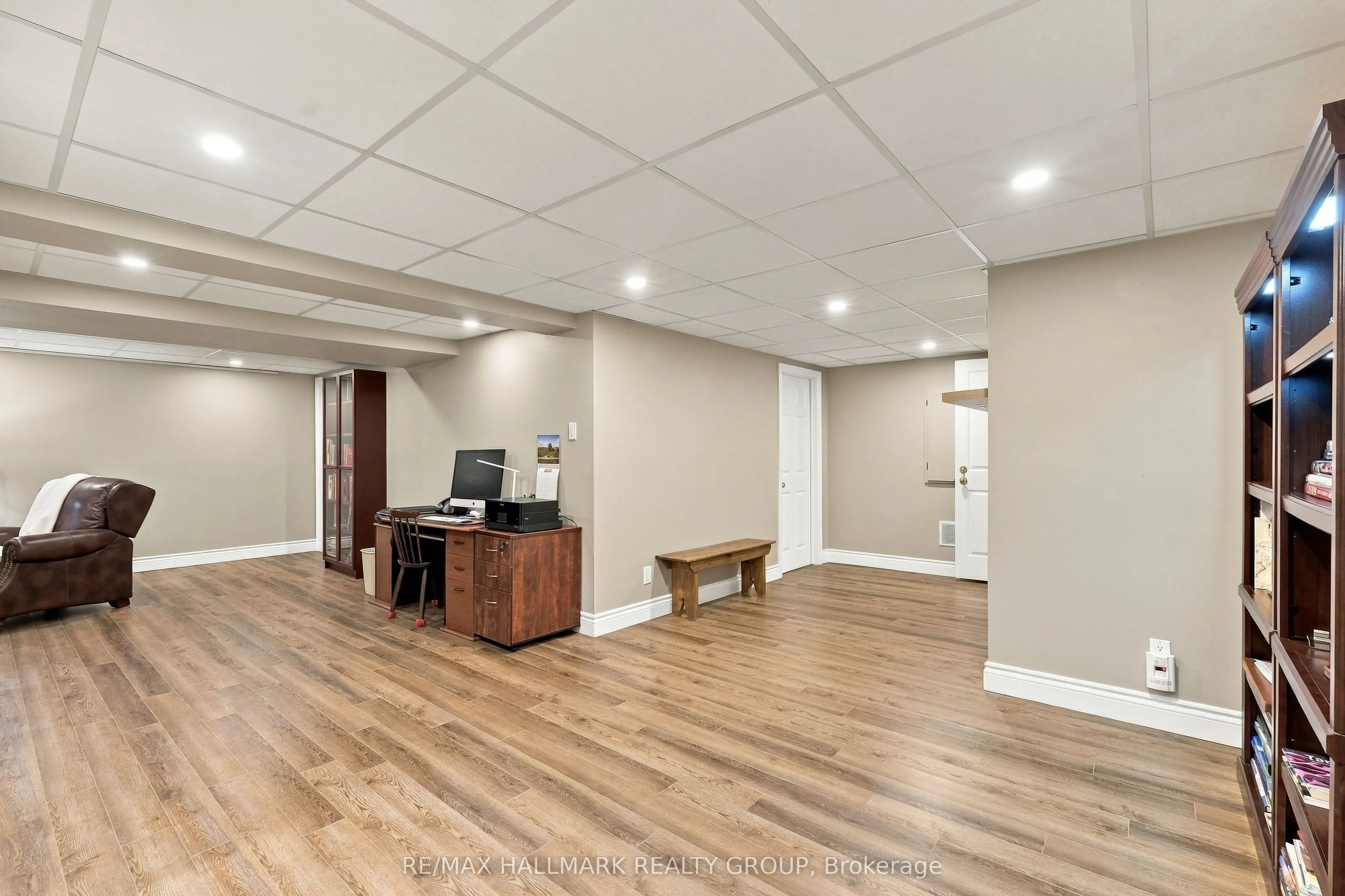 22 Grand Harbour Court #29