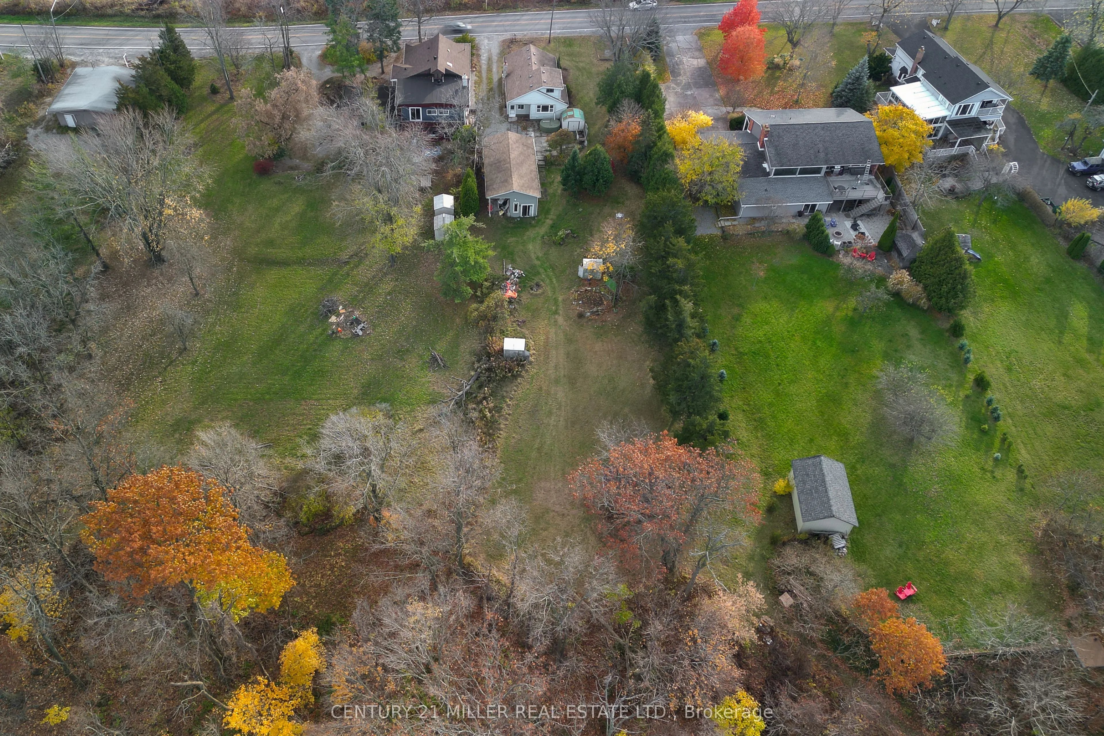 49 Ridge Road E