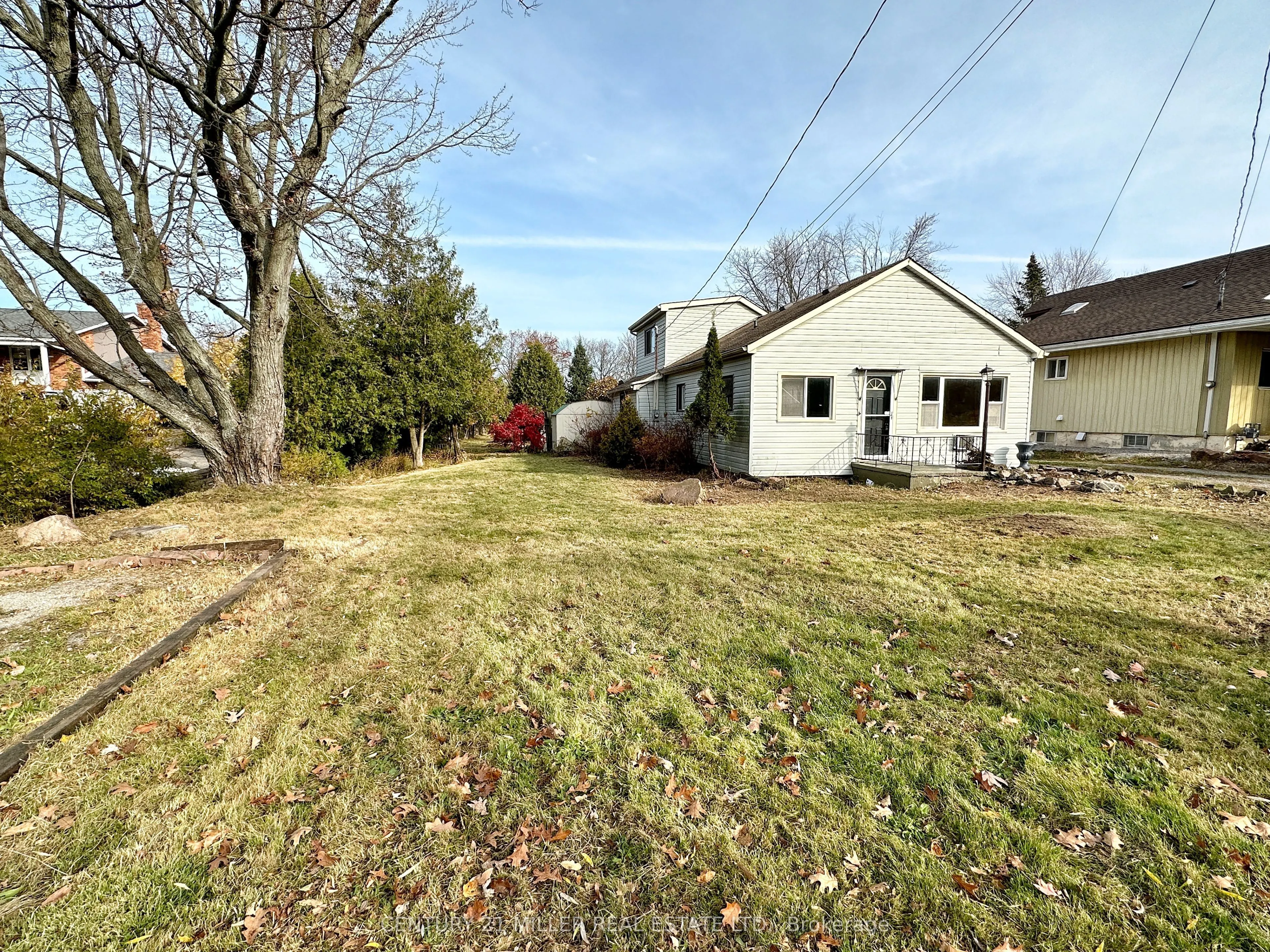 49 Ridge Road E