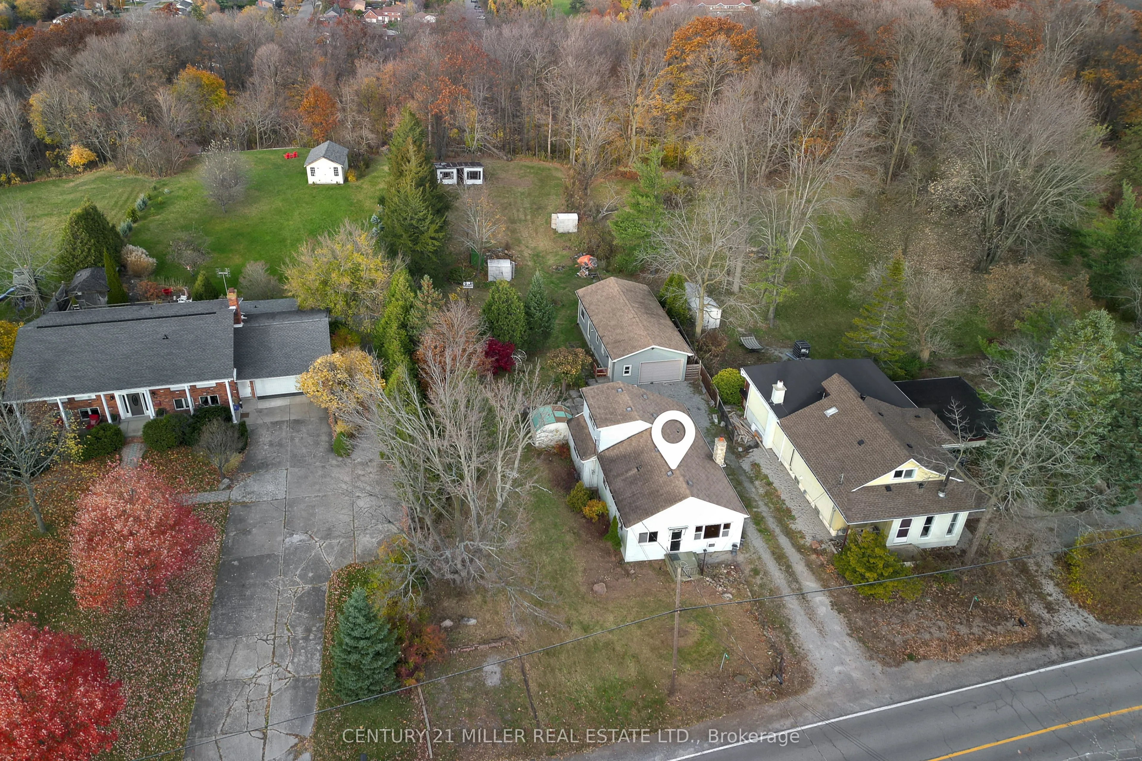 49 Ridge Road E