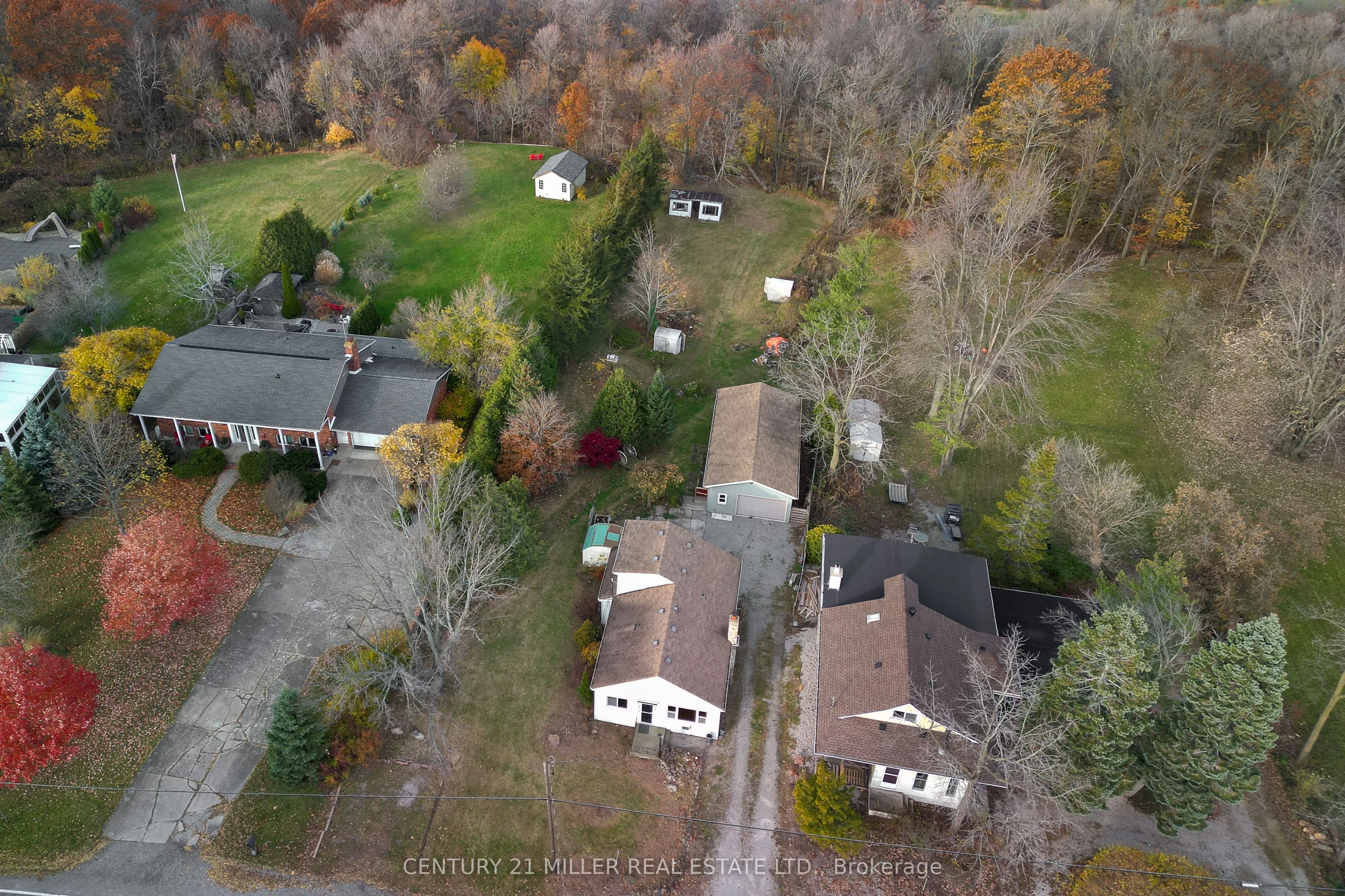 49 Ridge Road E