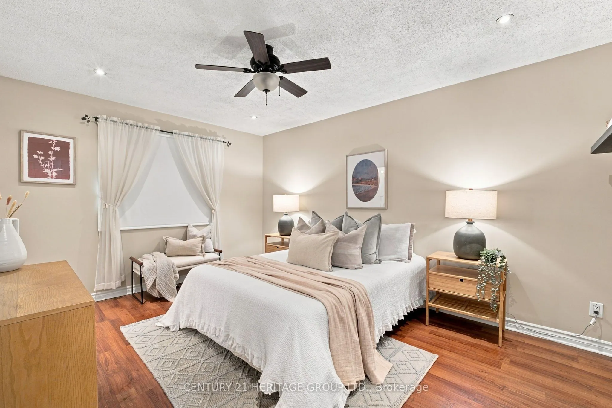 546 Jerseyville Road W