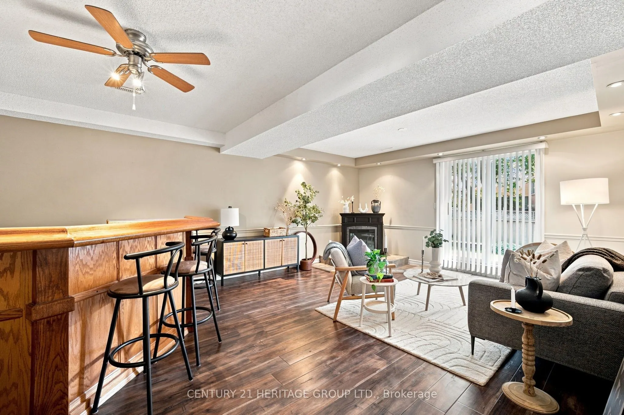 546 Jerseyville Road W