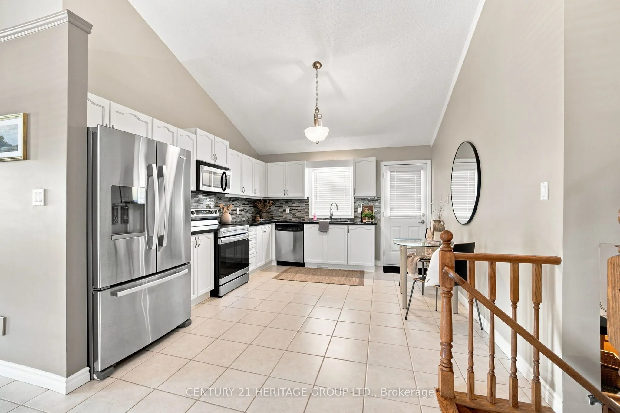 546 Jerseyville Road W