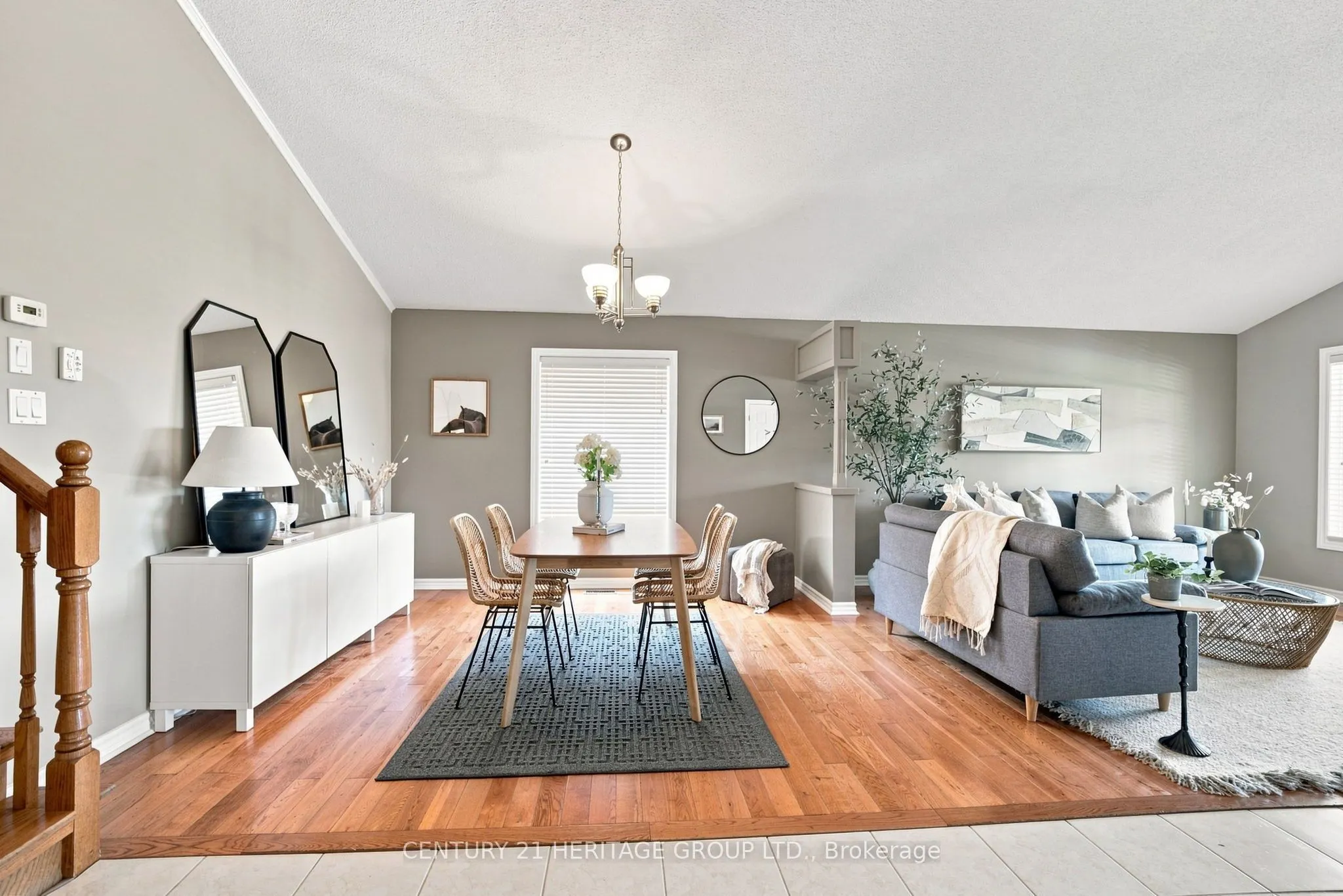 546 Jerseyville Road W