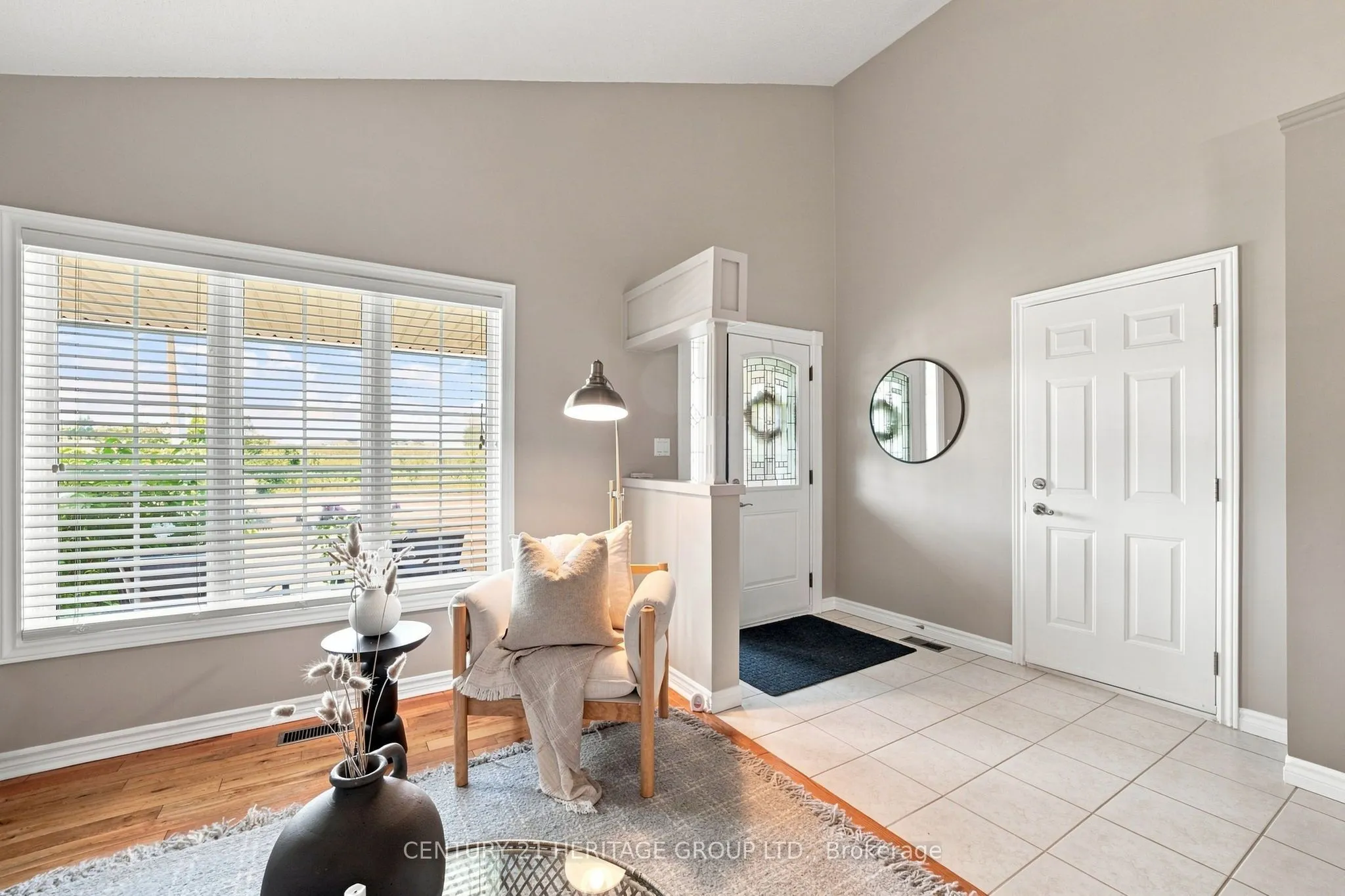 546 Jerseyville Road W