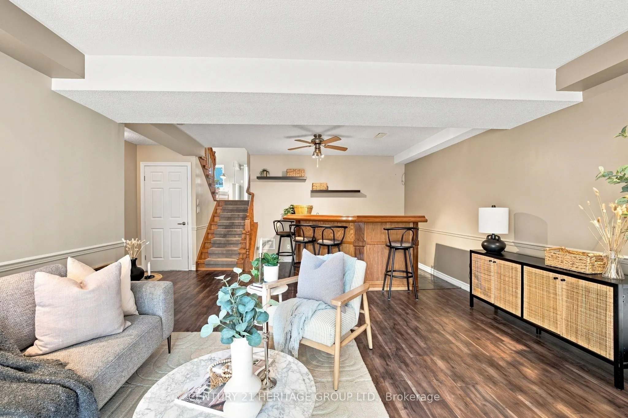 546 Jerseyville Road W