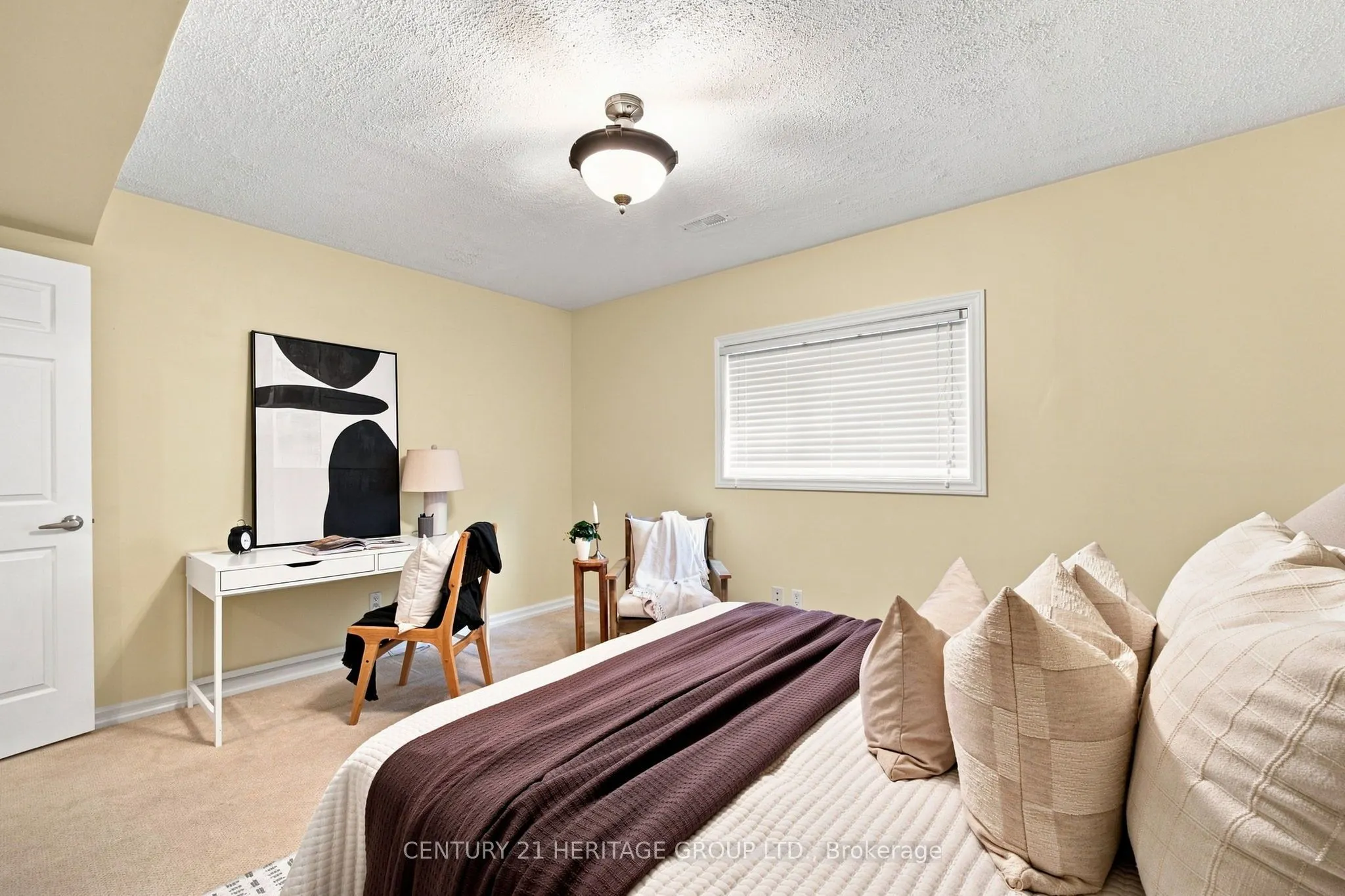 546 Jerseyville Road W