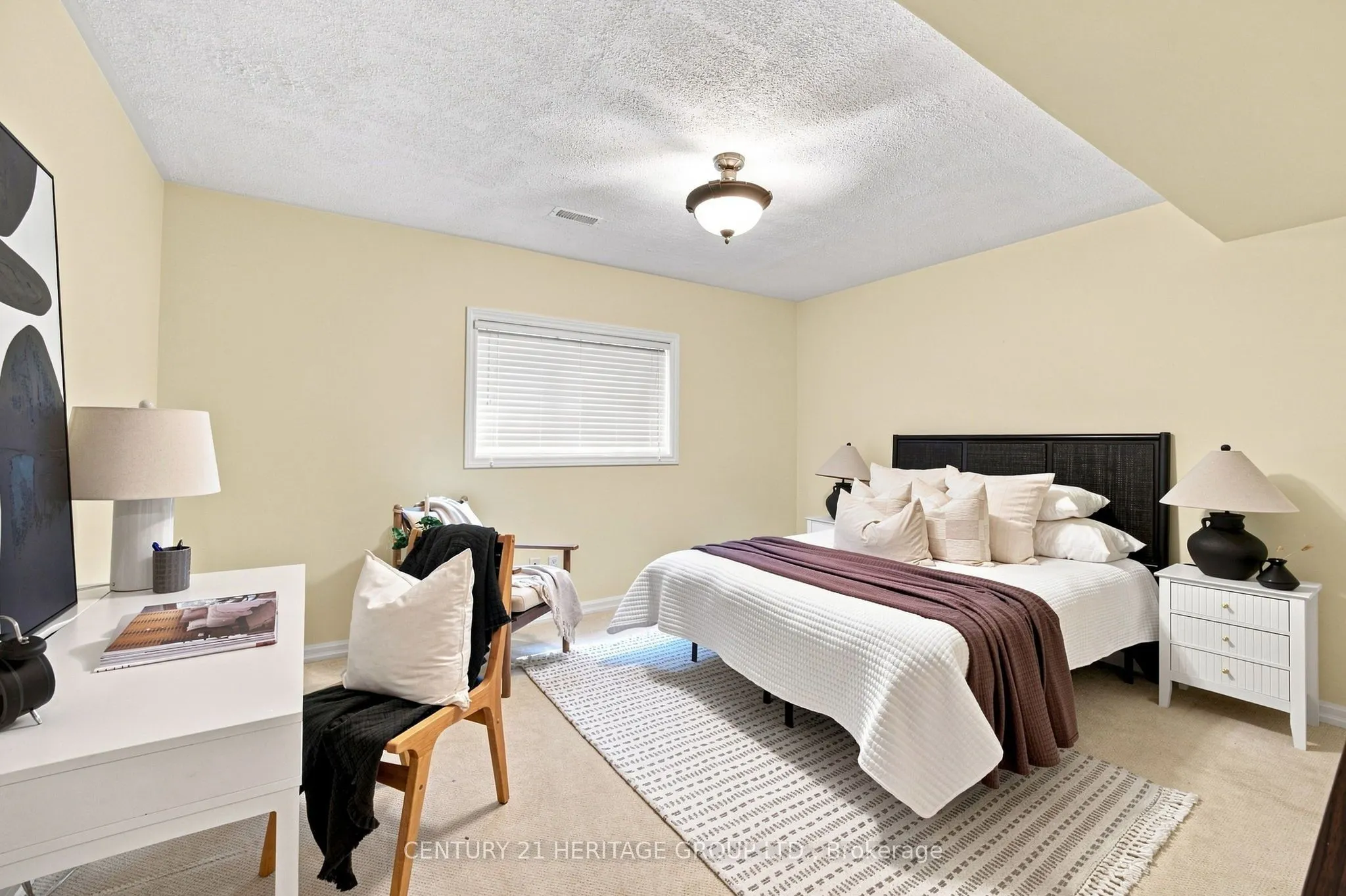 546 Jerseyville Road W