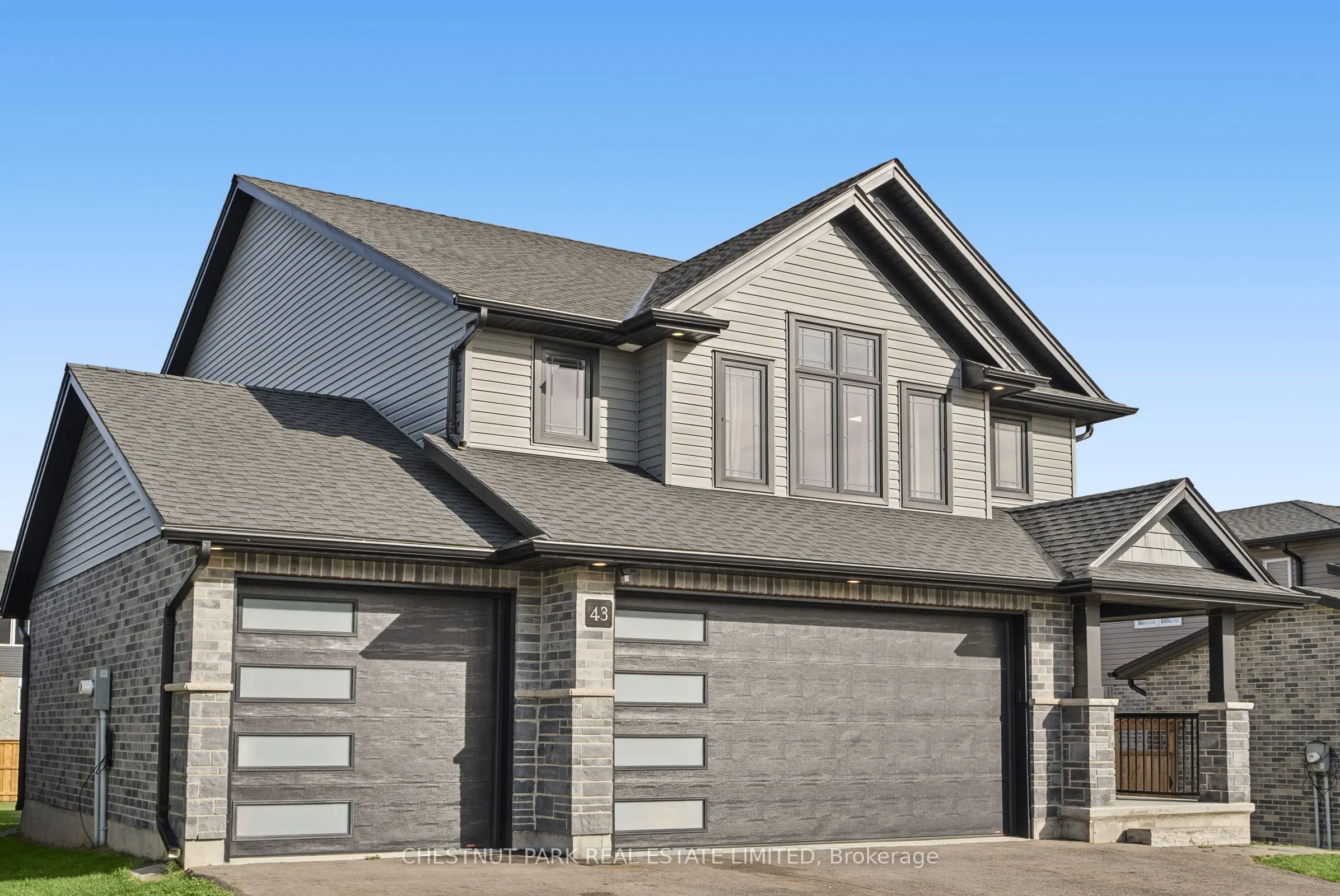 43 Peggy Avenue