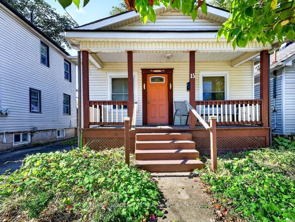 15 Rodman Street