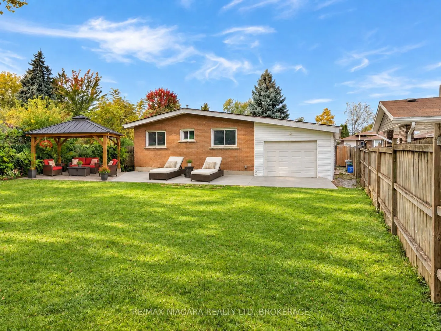6122 Mayfair Drive