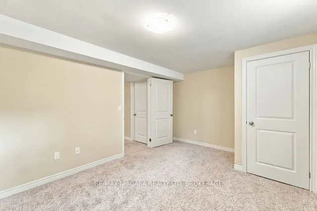50 Shipview Court