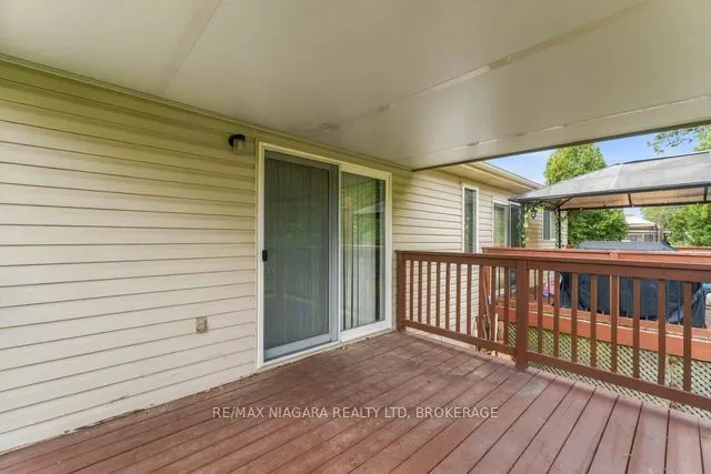 50 Shipview Court