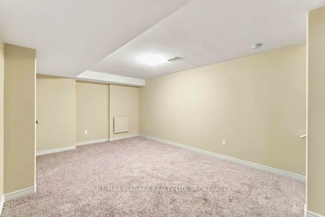 50 Shipview Court