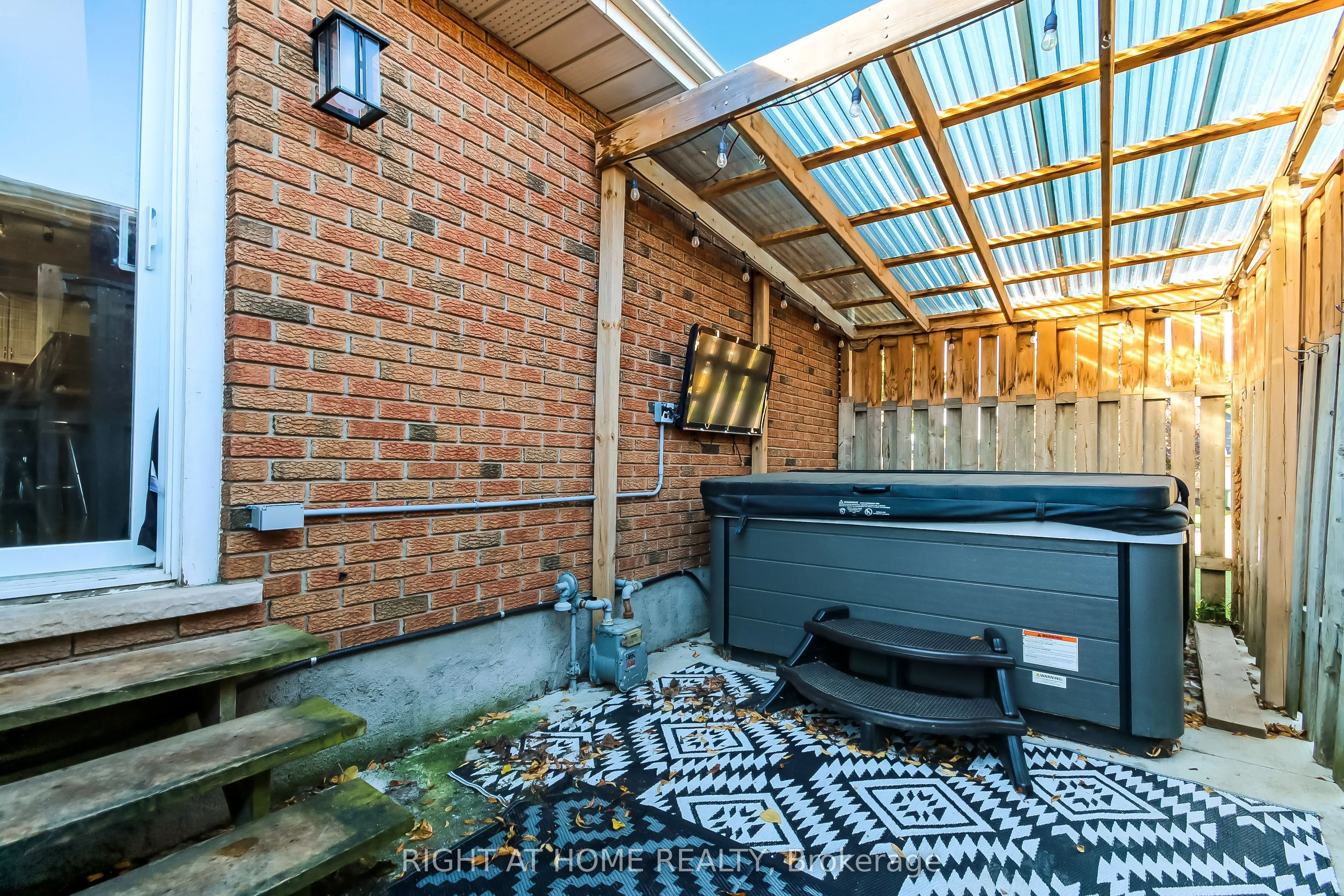 10 David Drive