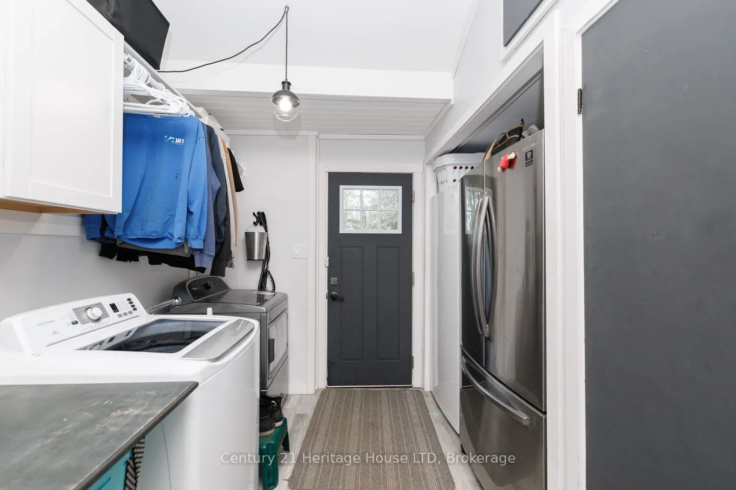 6 Greenock Circle