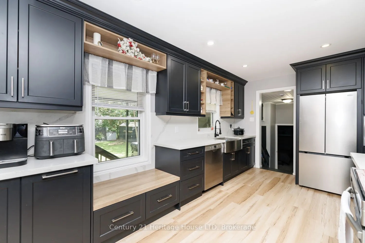 6 Greenock Circle
