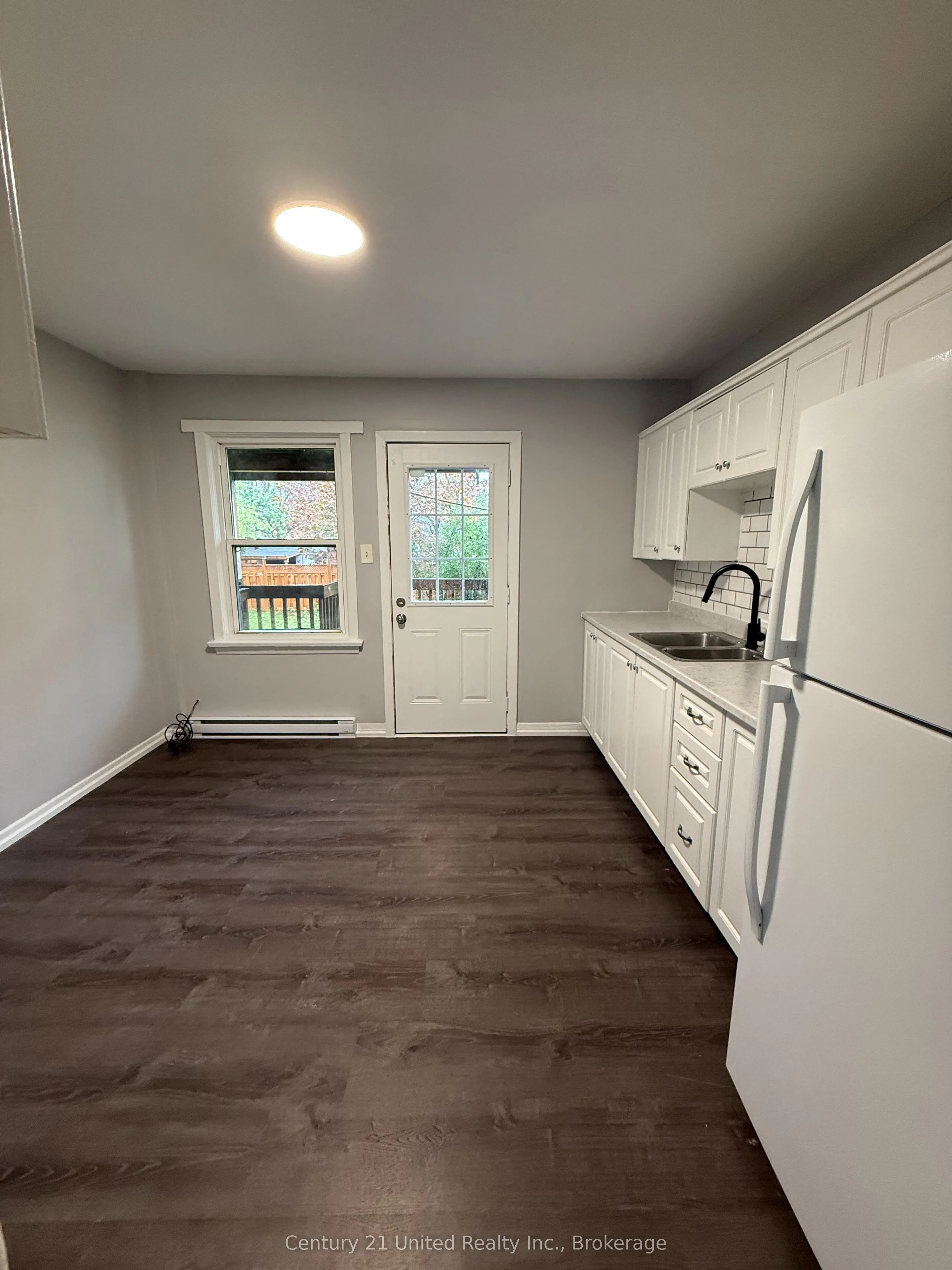 1269 Clonsilla Avenue #A