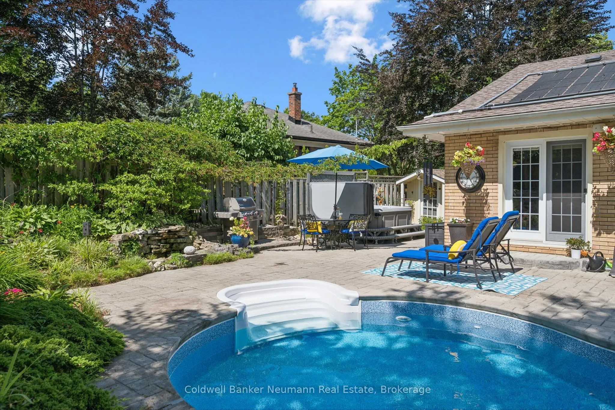 25 Bennett Avenue