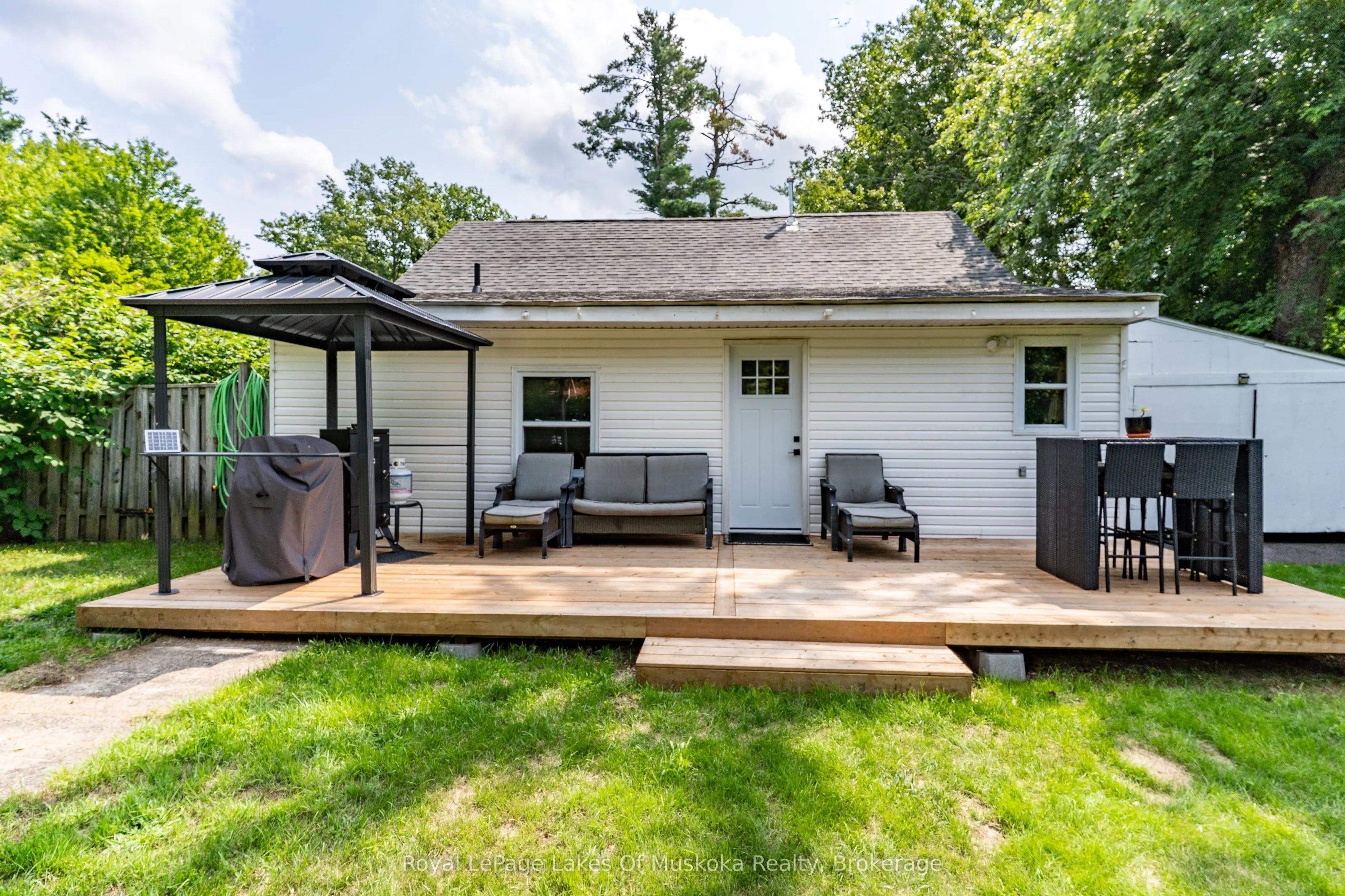 570 Pinedale Road