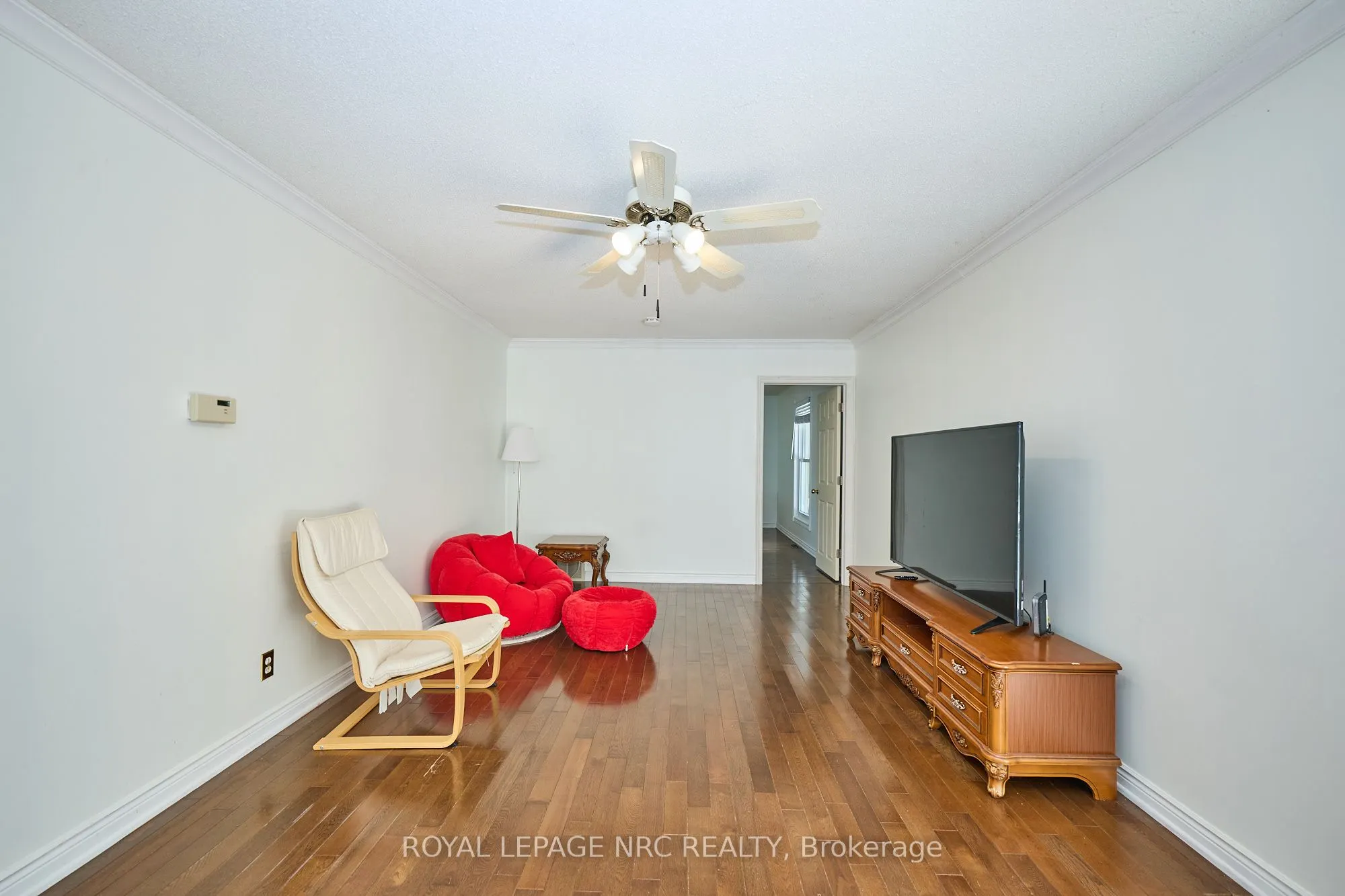 4040 Lakeshore Road