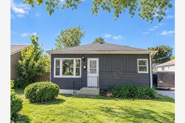 2519 Tourangeau Road