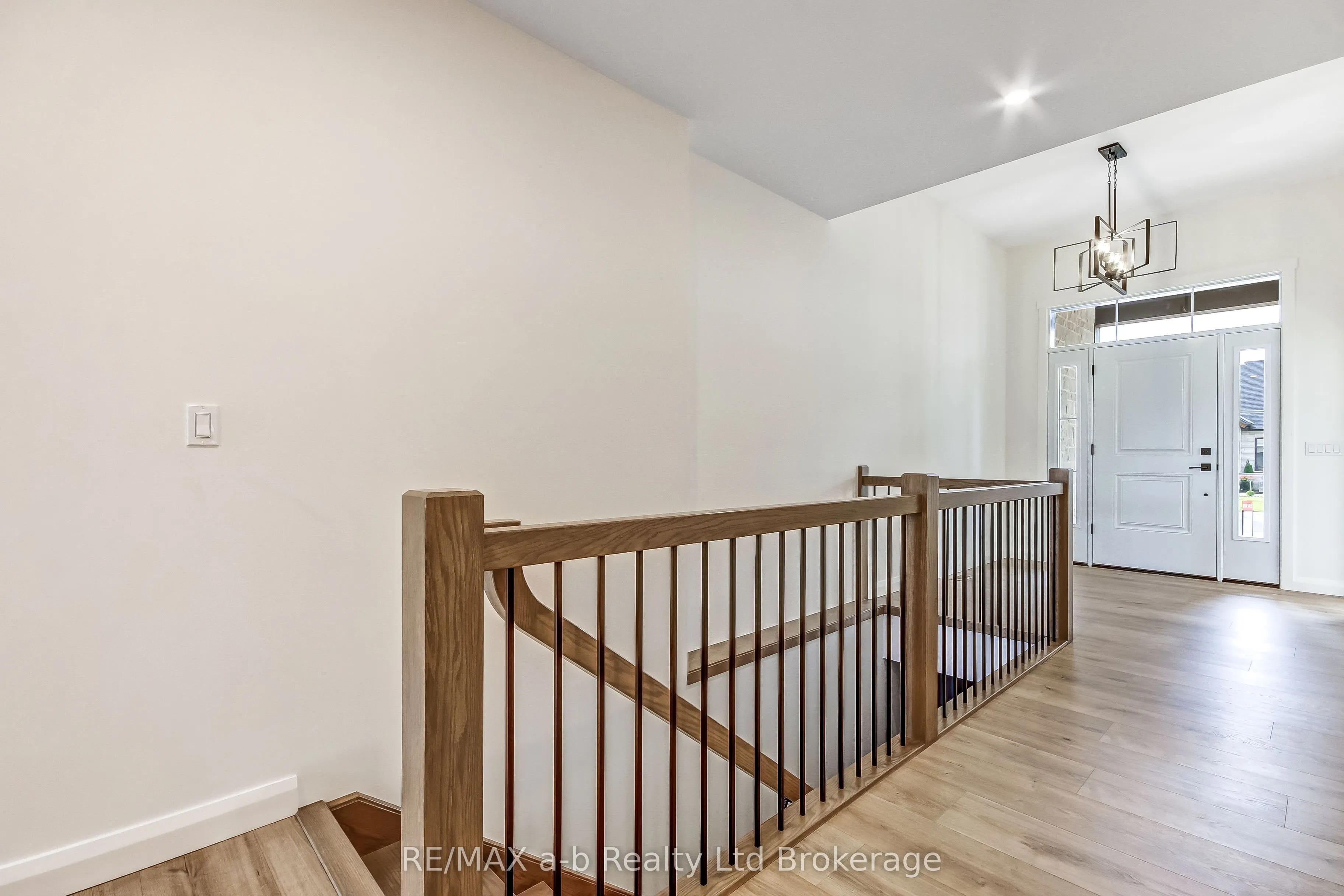 16 Cornwell Crescent