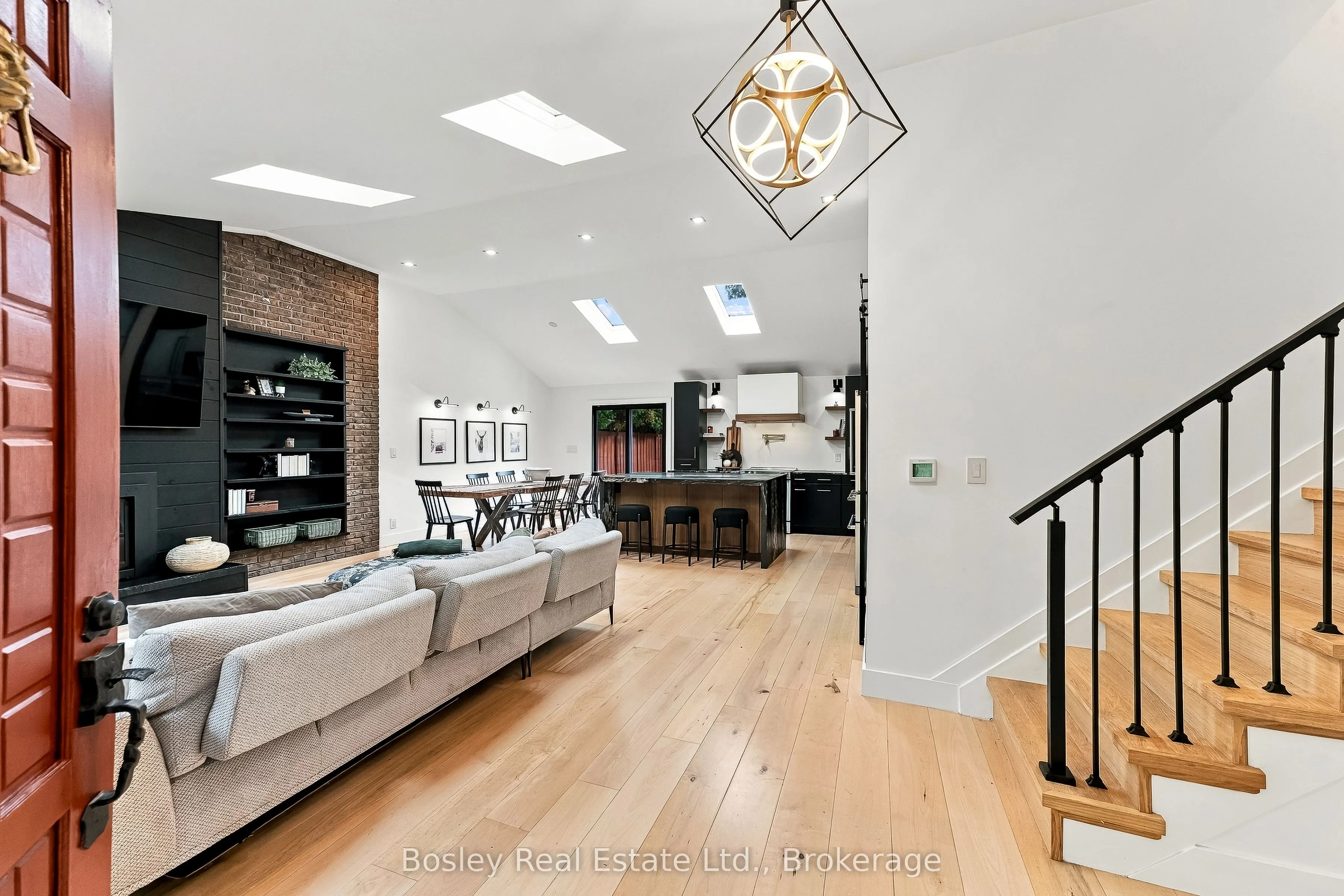 329 White Street