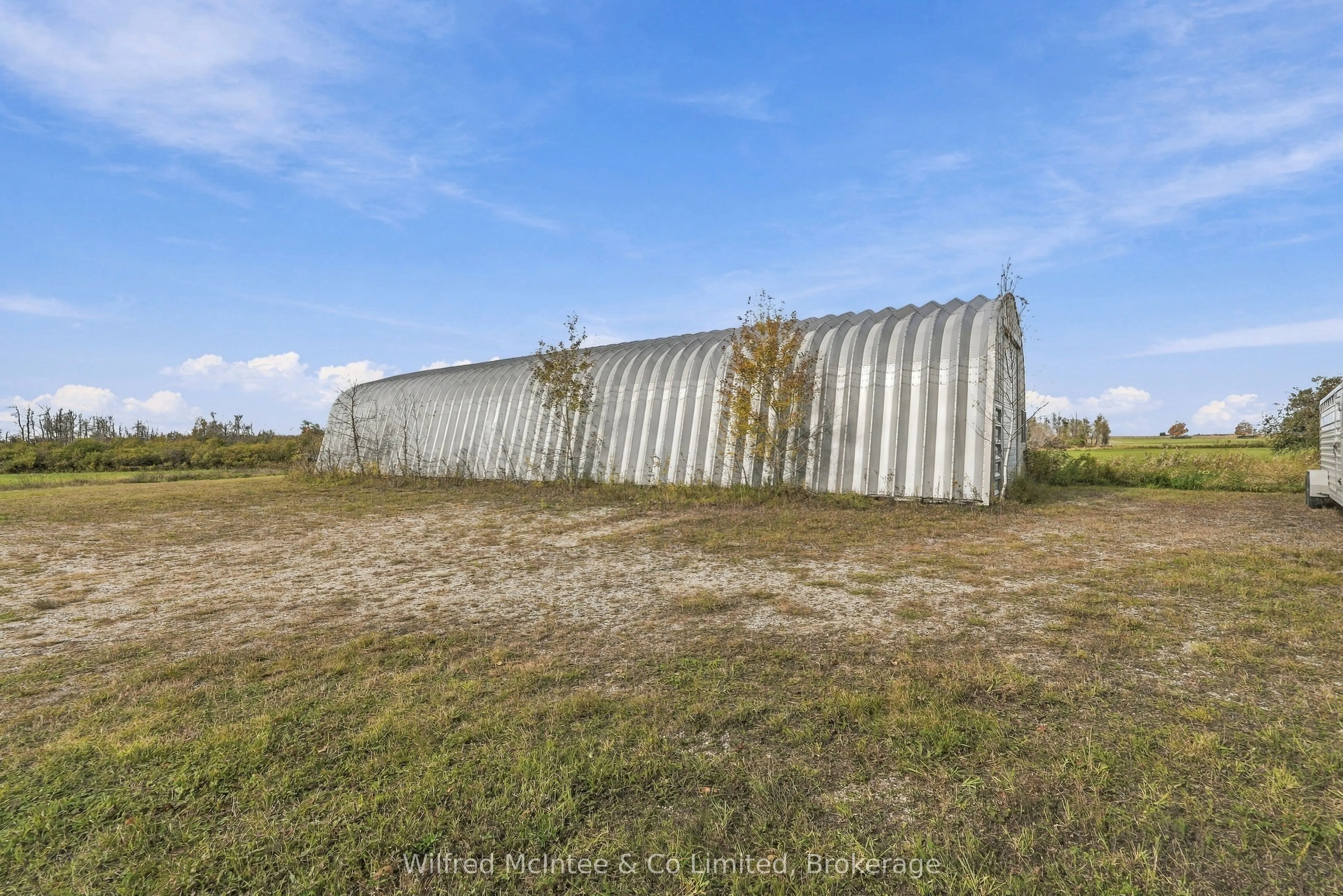 764059 240 Side Road