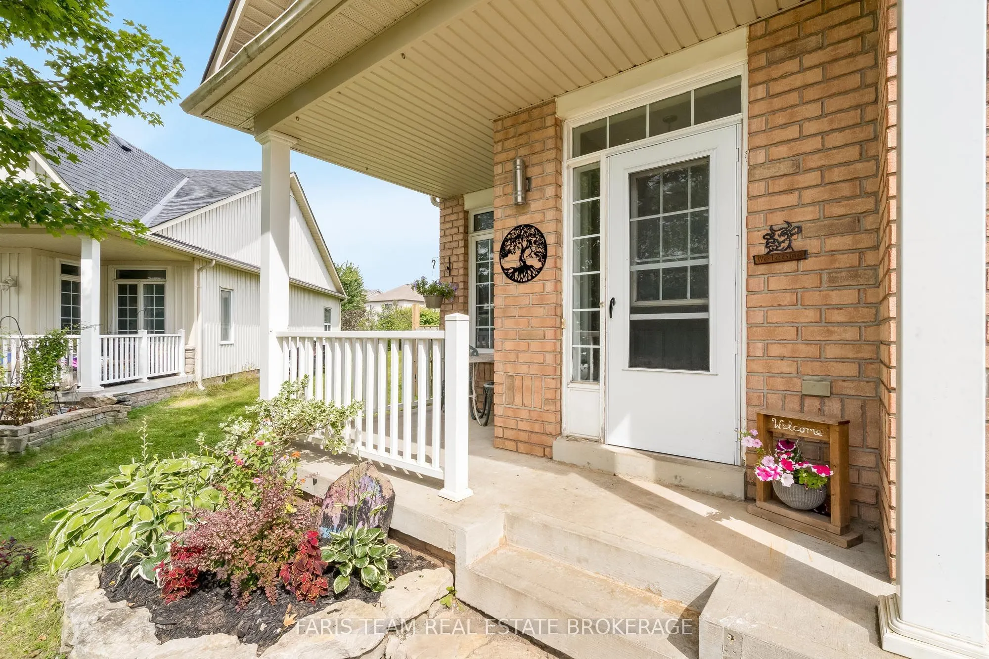 782 Greenwood Crescent