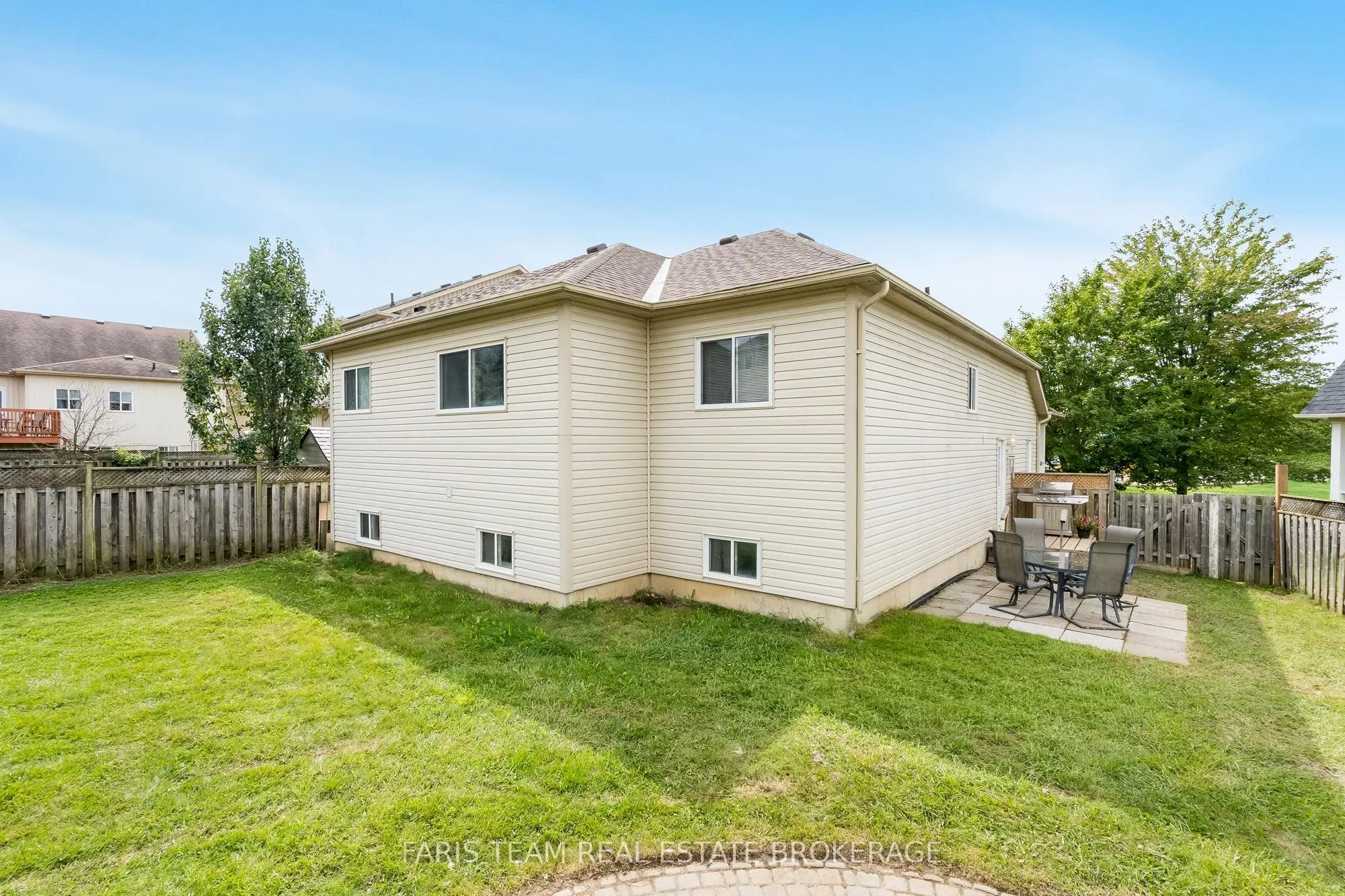 782 Greenwood Crescent