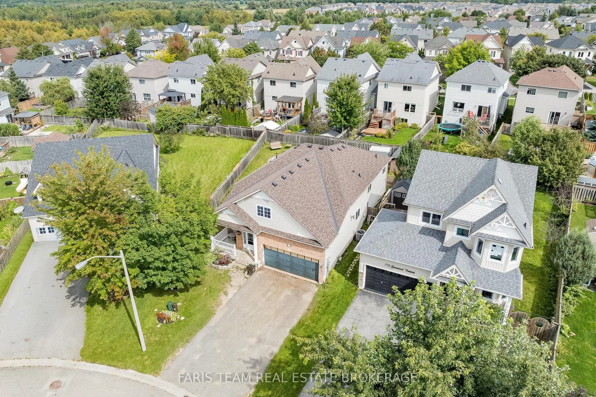 782 Greenwood Crescent