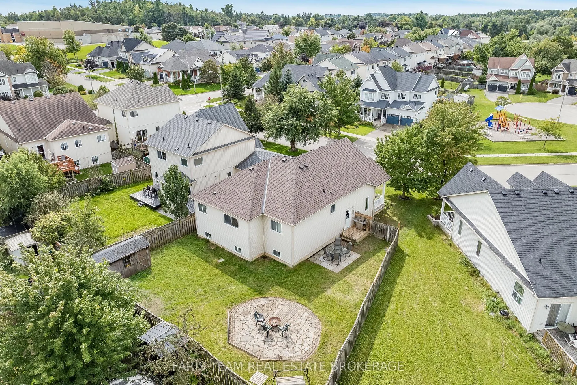 782 Greenwood Crescent