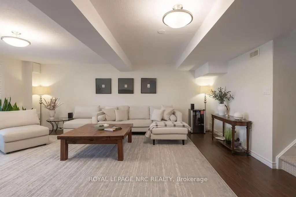 121 Glen Morris Drive #10