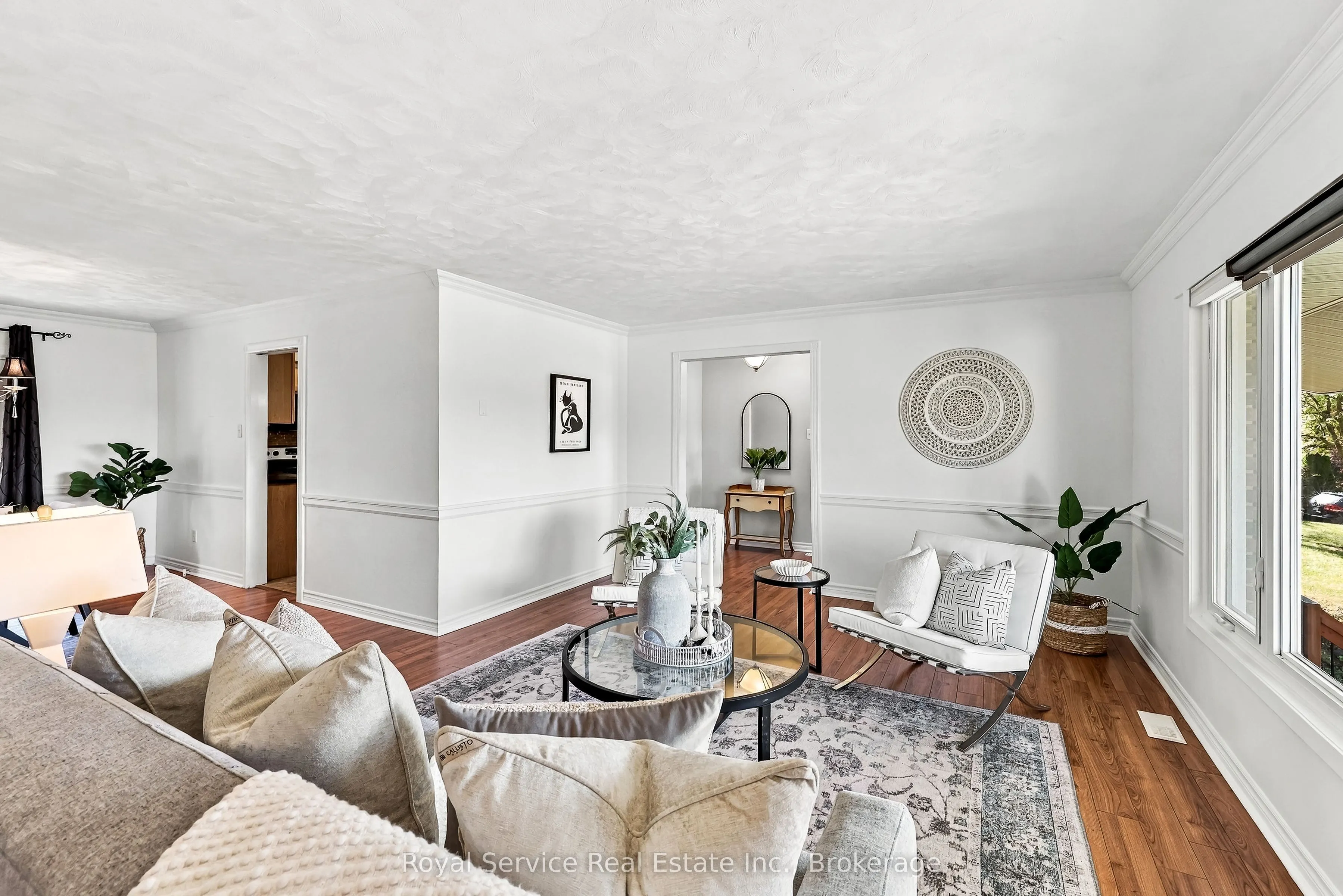38 Burnham Avenue