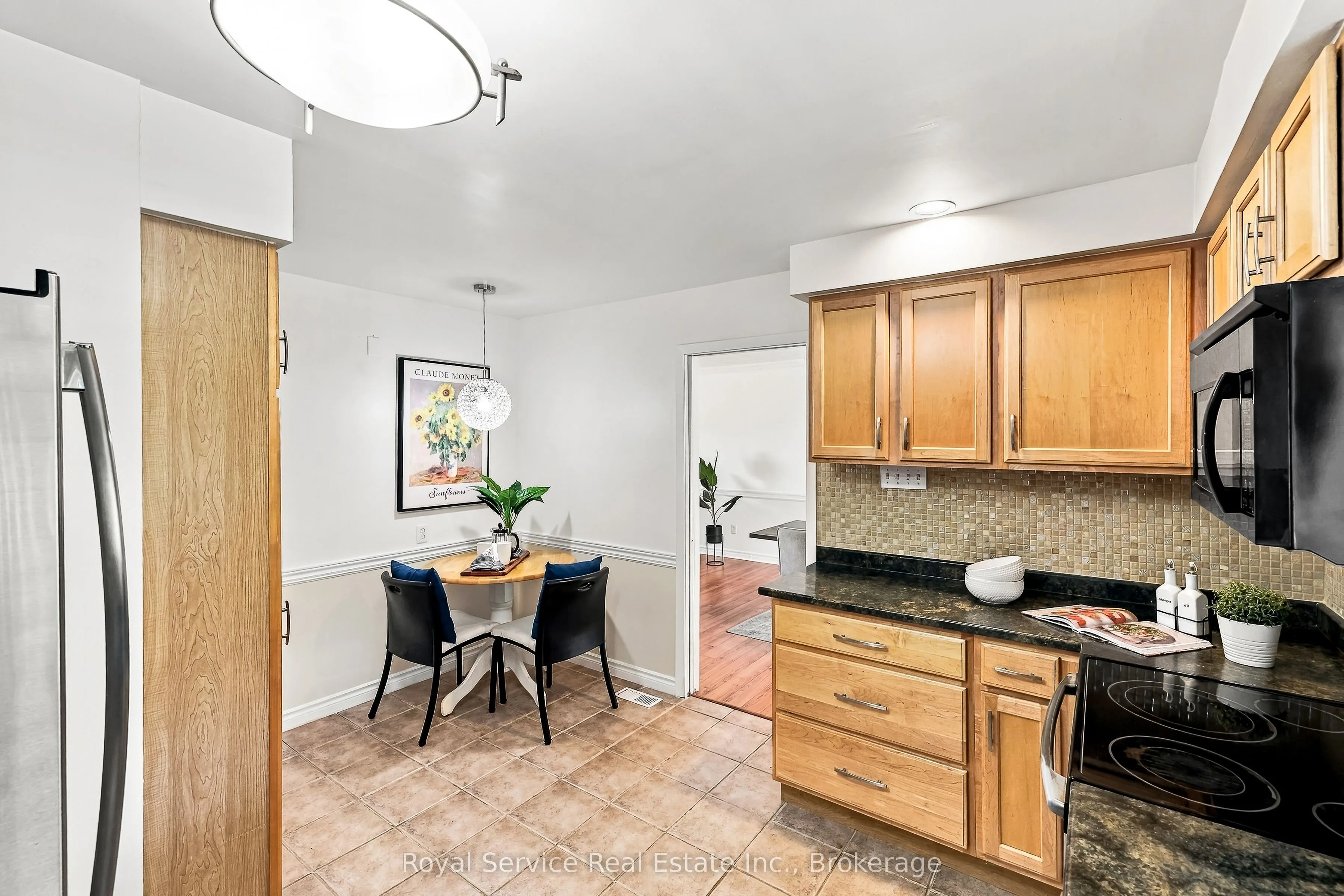 38 Burnham Avenue