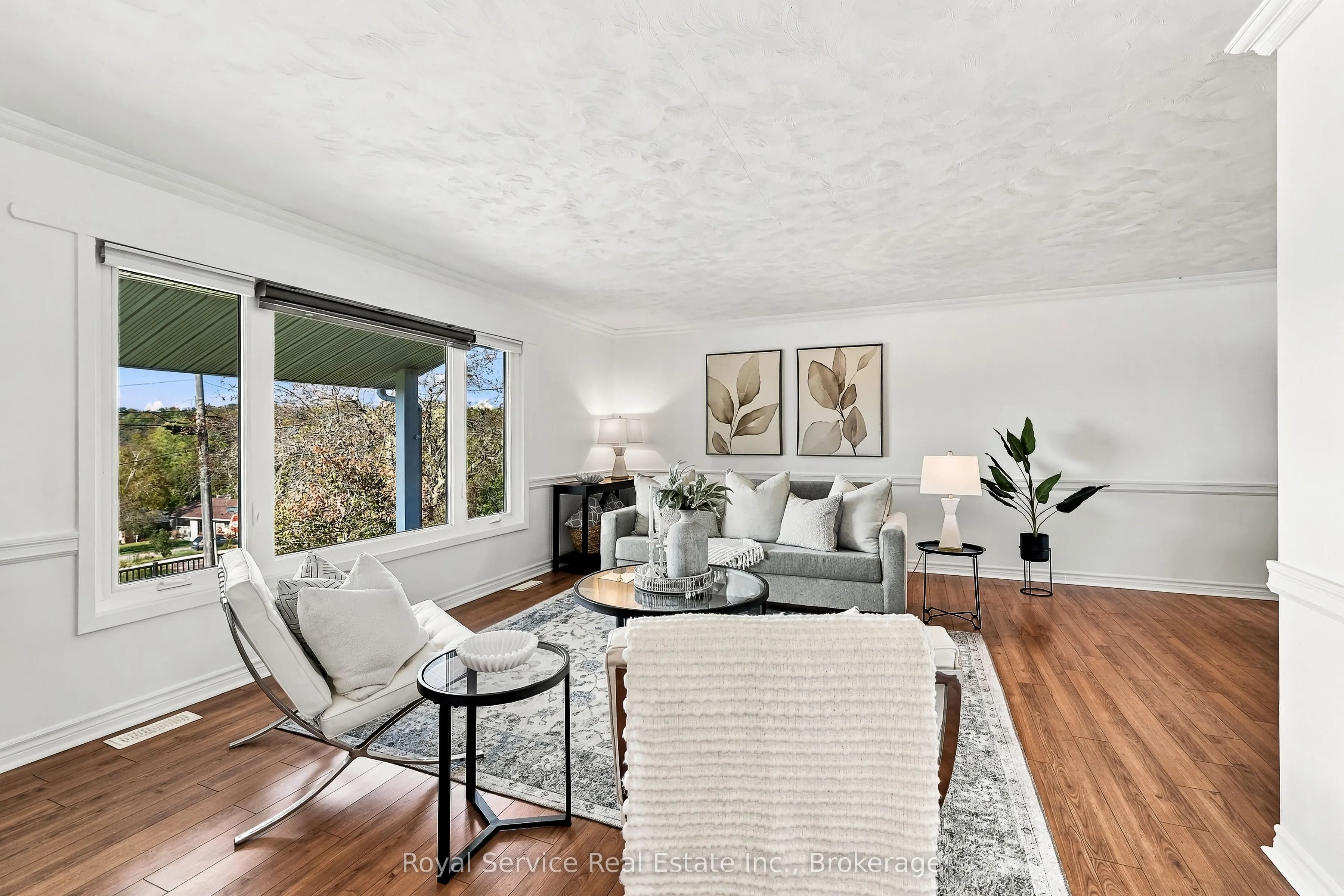 38 Burnham Avenue